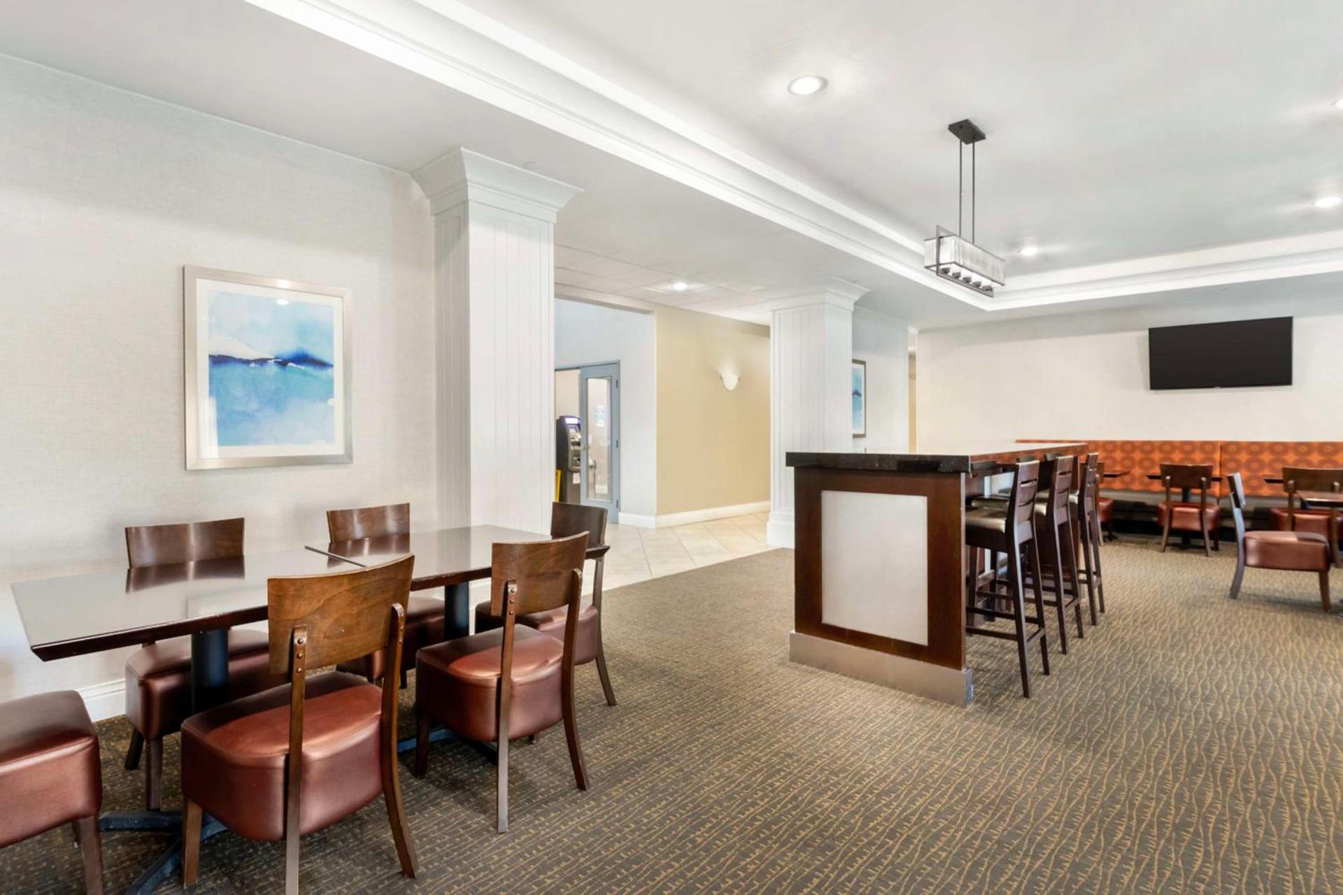 Wyndham Garden Appleton photo 35