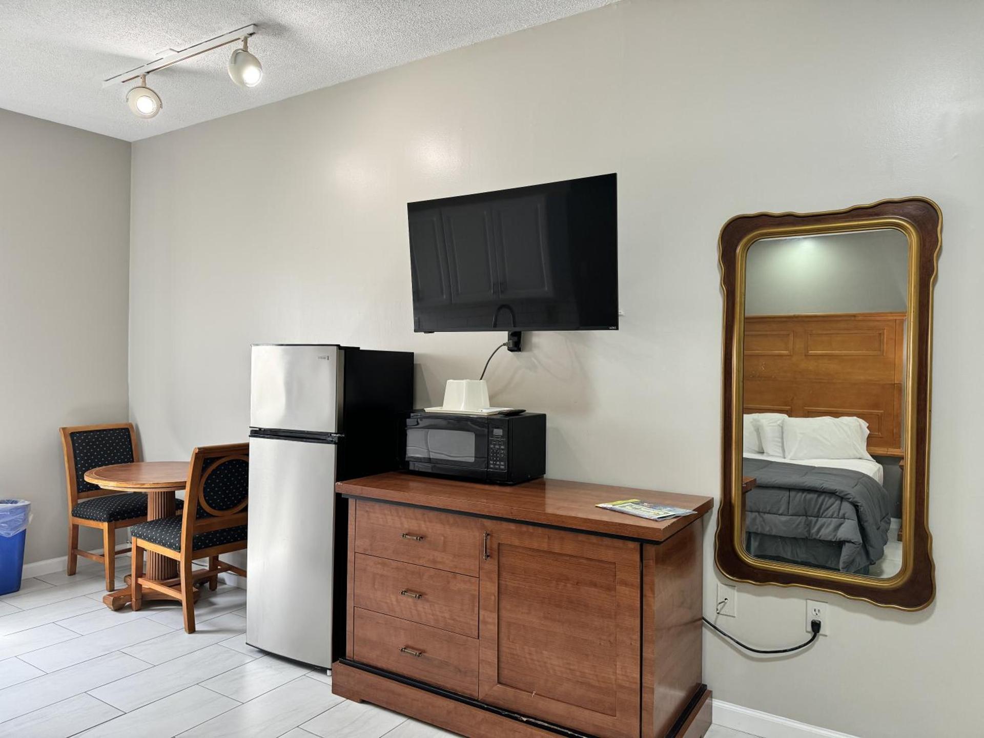 Paradise Inn photo 19