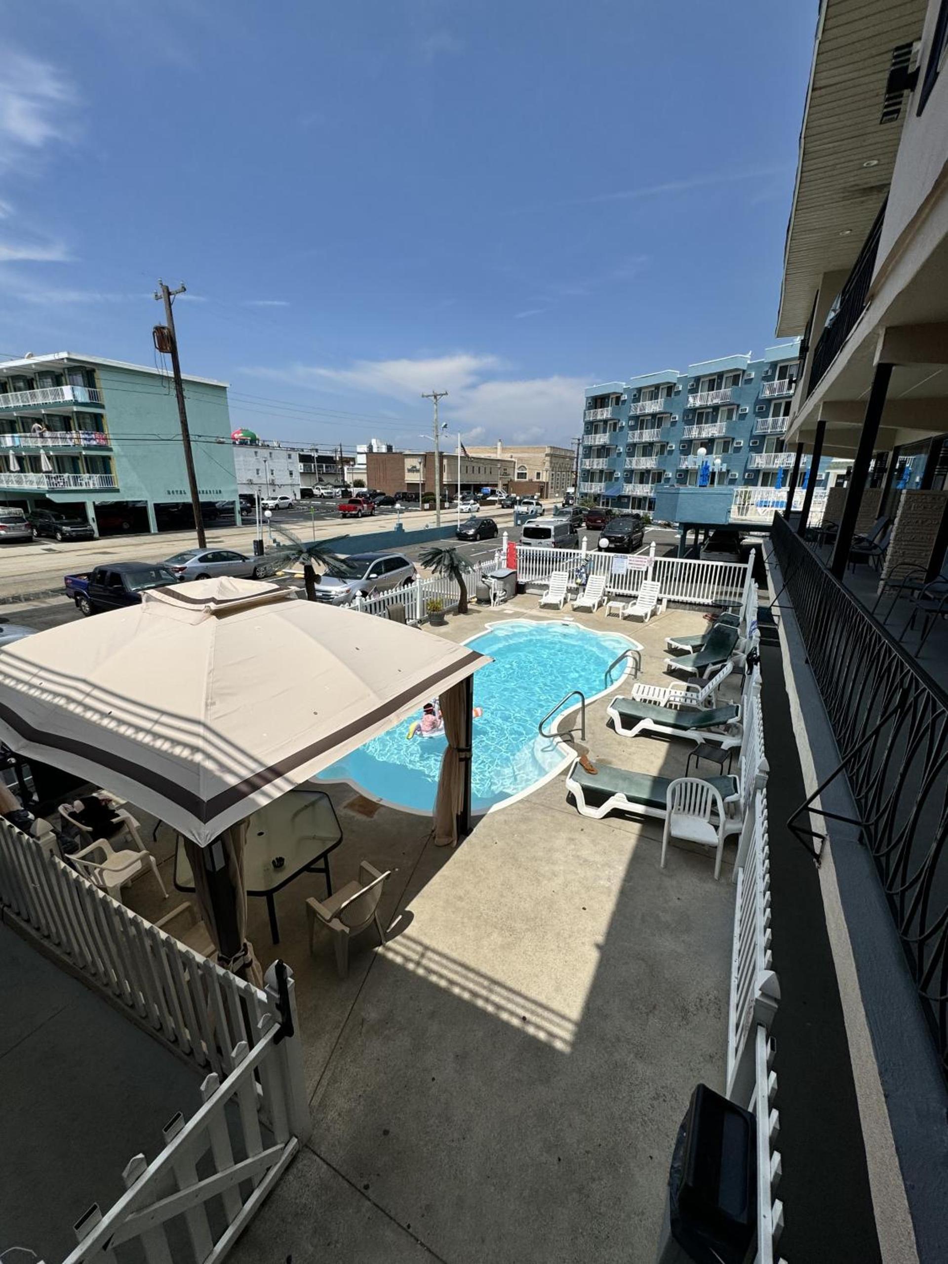 Paradise Inn photo 2
