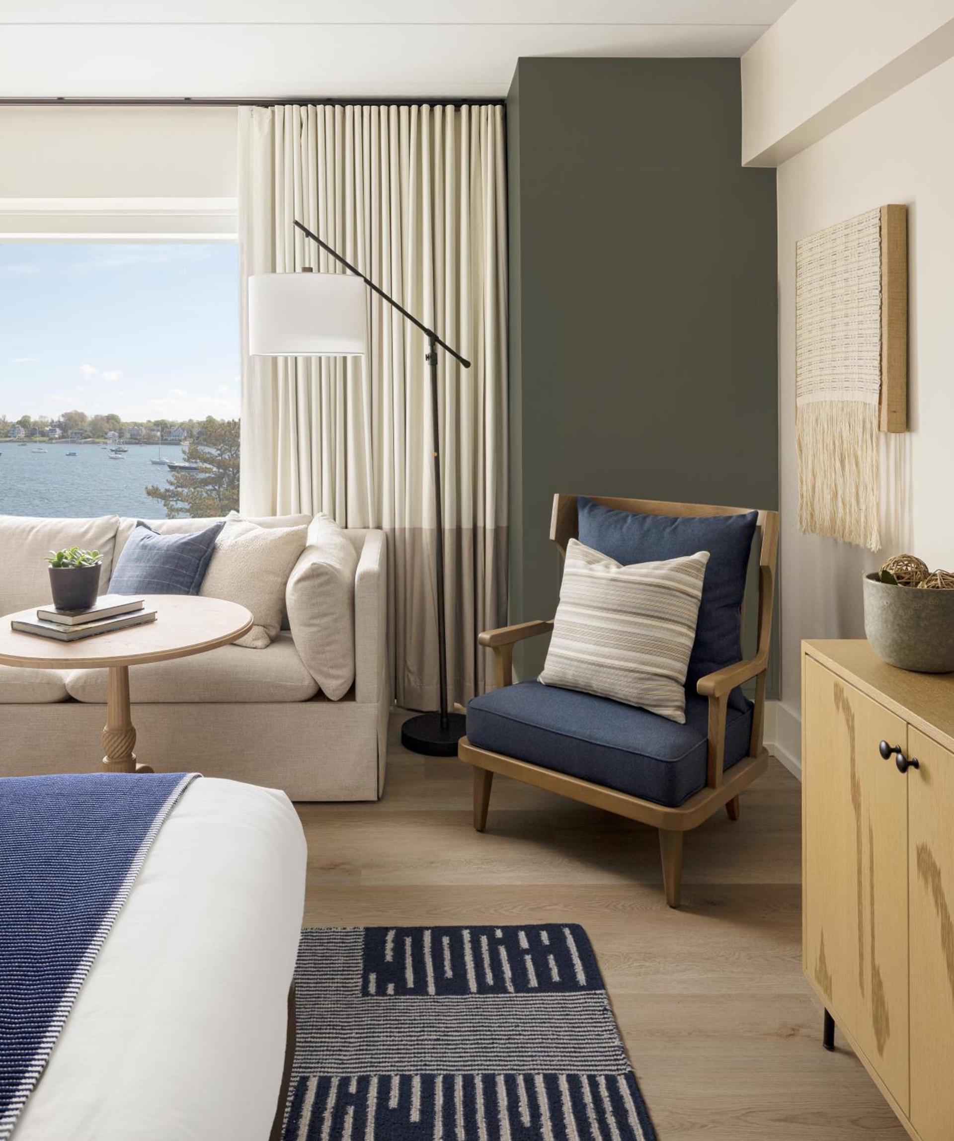Newport Harbor Island Resort photo 96