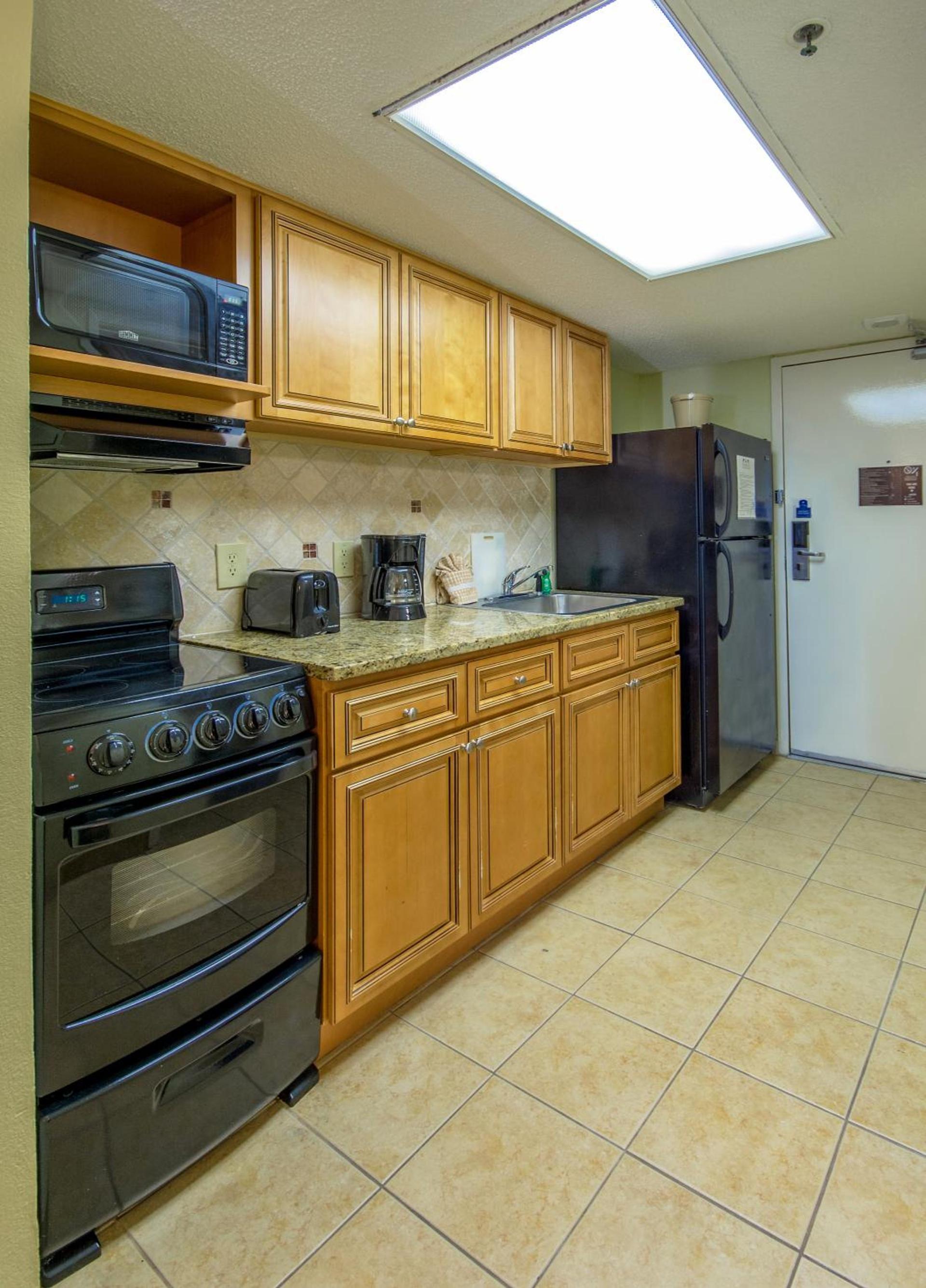Compass Cove photo 34