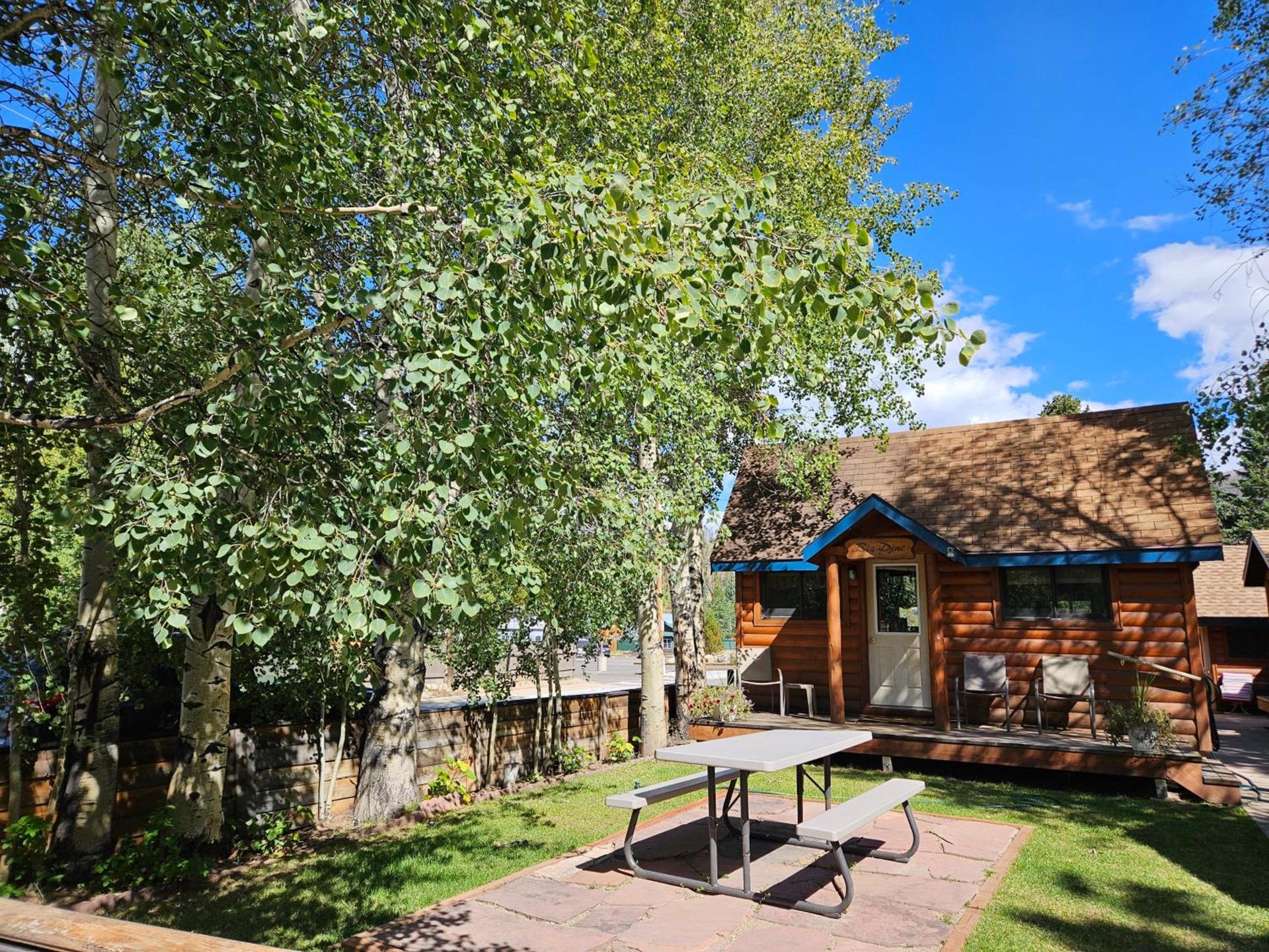 Daven Haven Lodge & Cabins photo 17