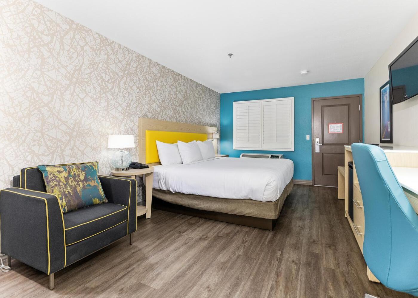 Hillstone Inn Tulare, an Ascend Collection Hotel photo 67