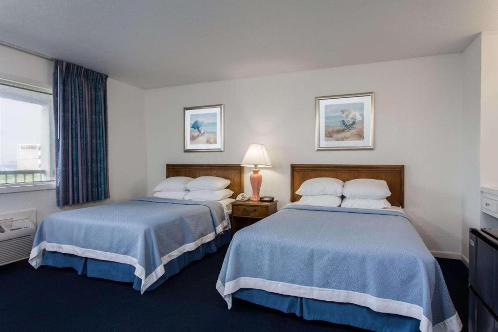 Mariner Inn And Suites photo 48