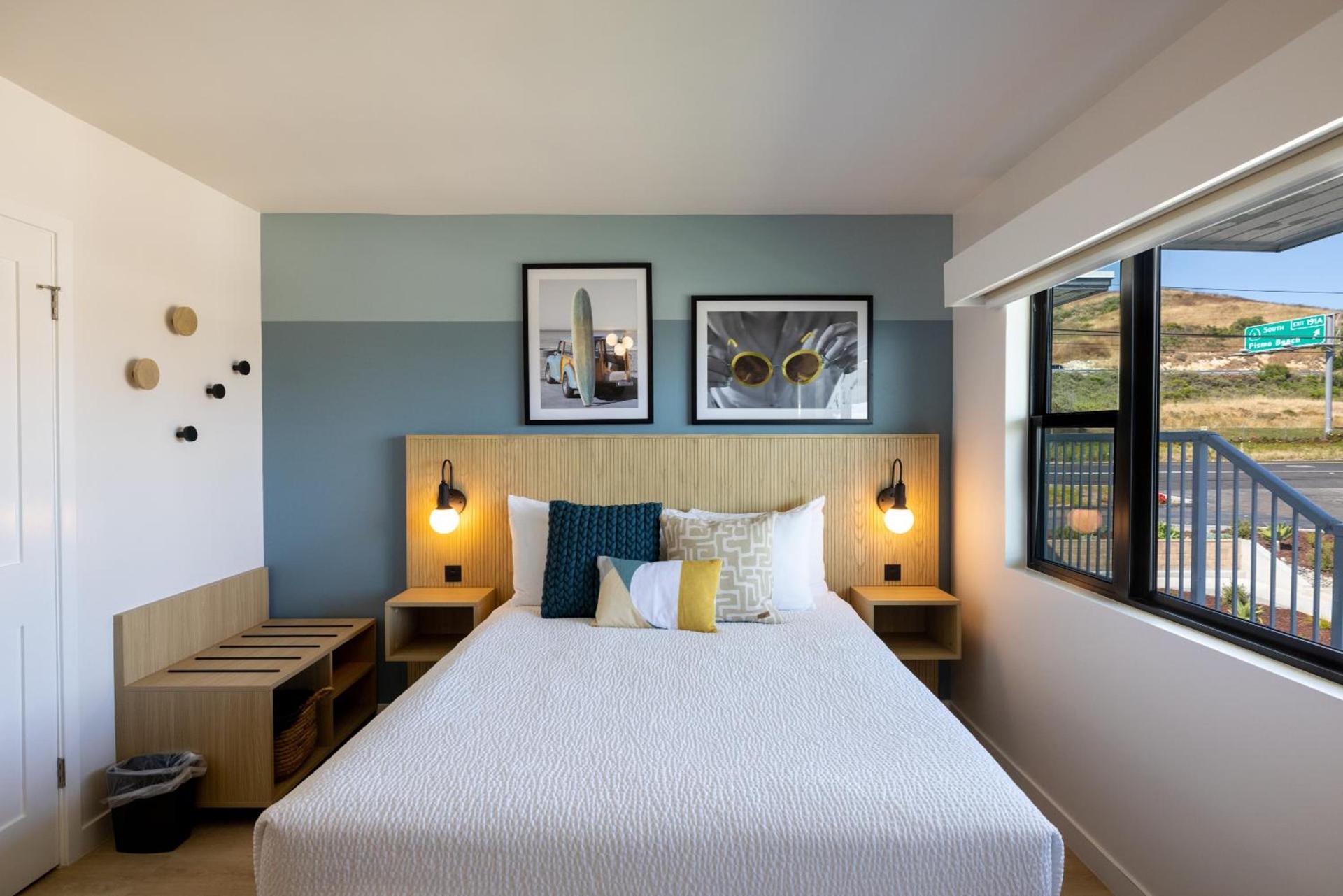 Tides Oceanview Inn and Cottages photo 14