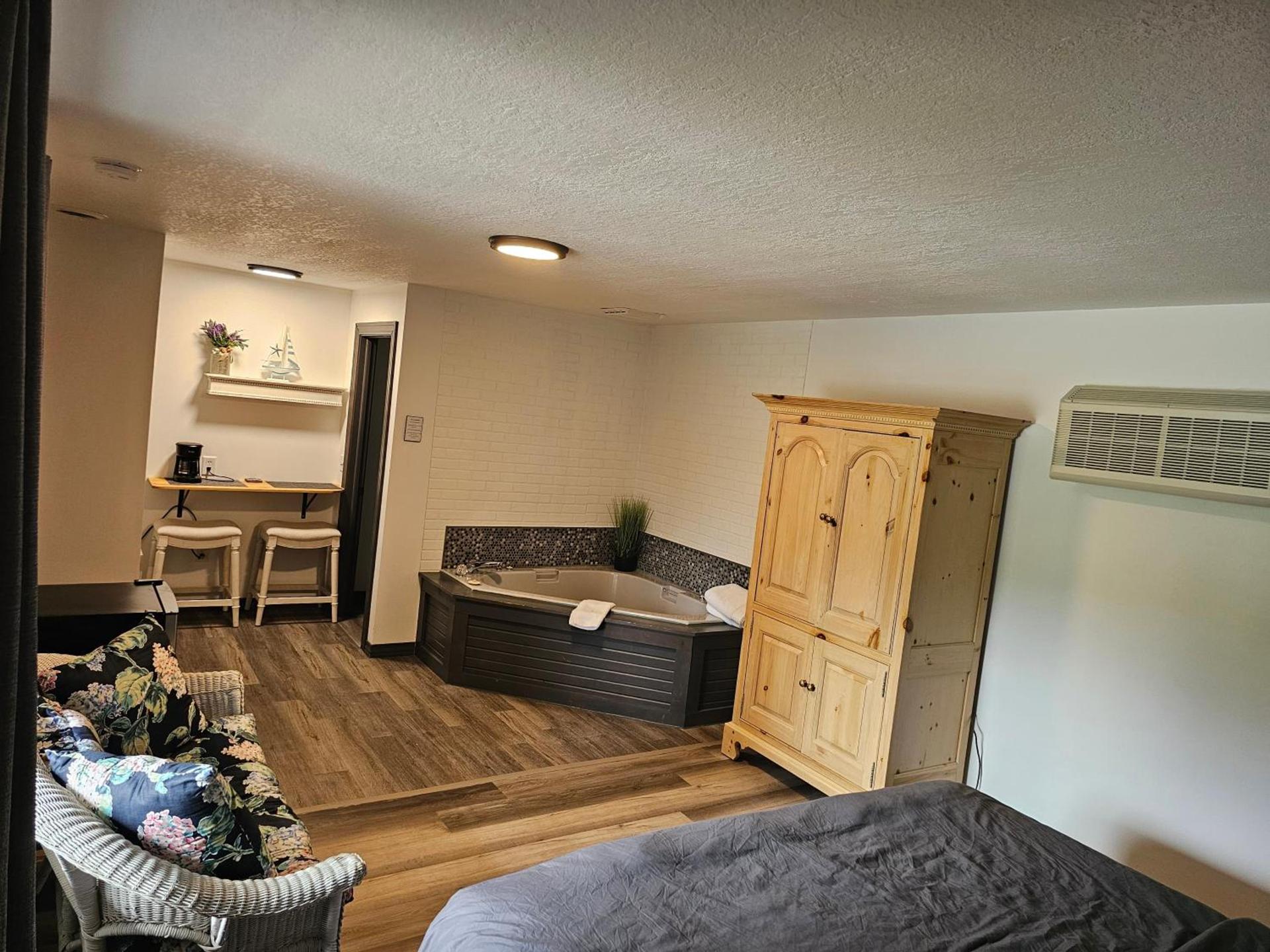 Harbor View Inn Tawas photo 6