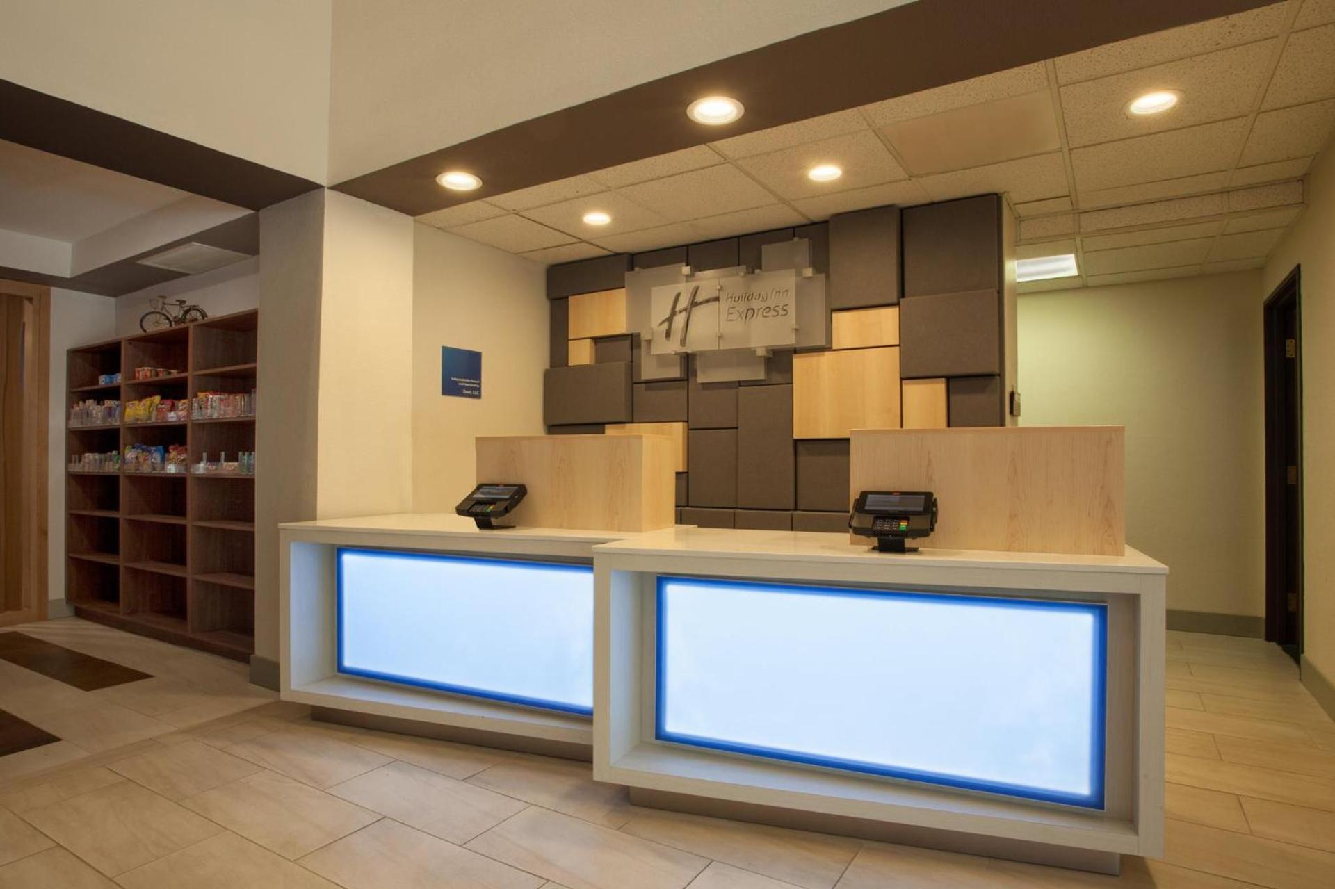 Holiday Inn Express Davis-University Area by IHG photo 57