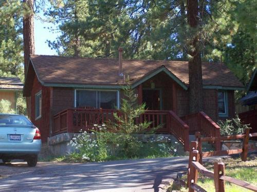 Golden Bear Cottages photo 11