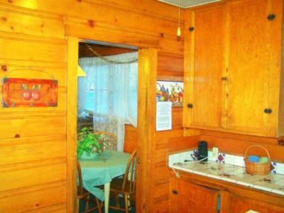 Golden Bear Cottages photo 95