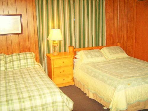 Golden Bear Cottages photo 72