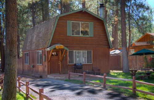 Golden Bear Cottages photo 86