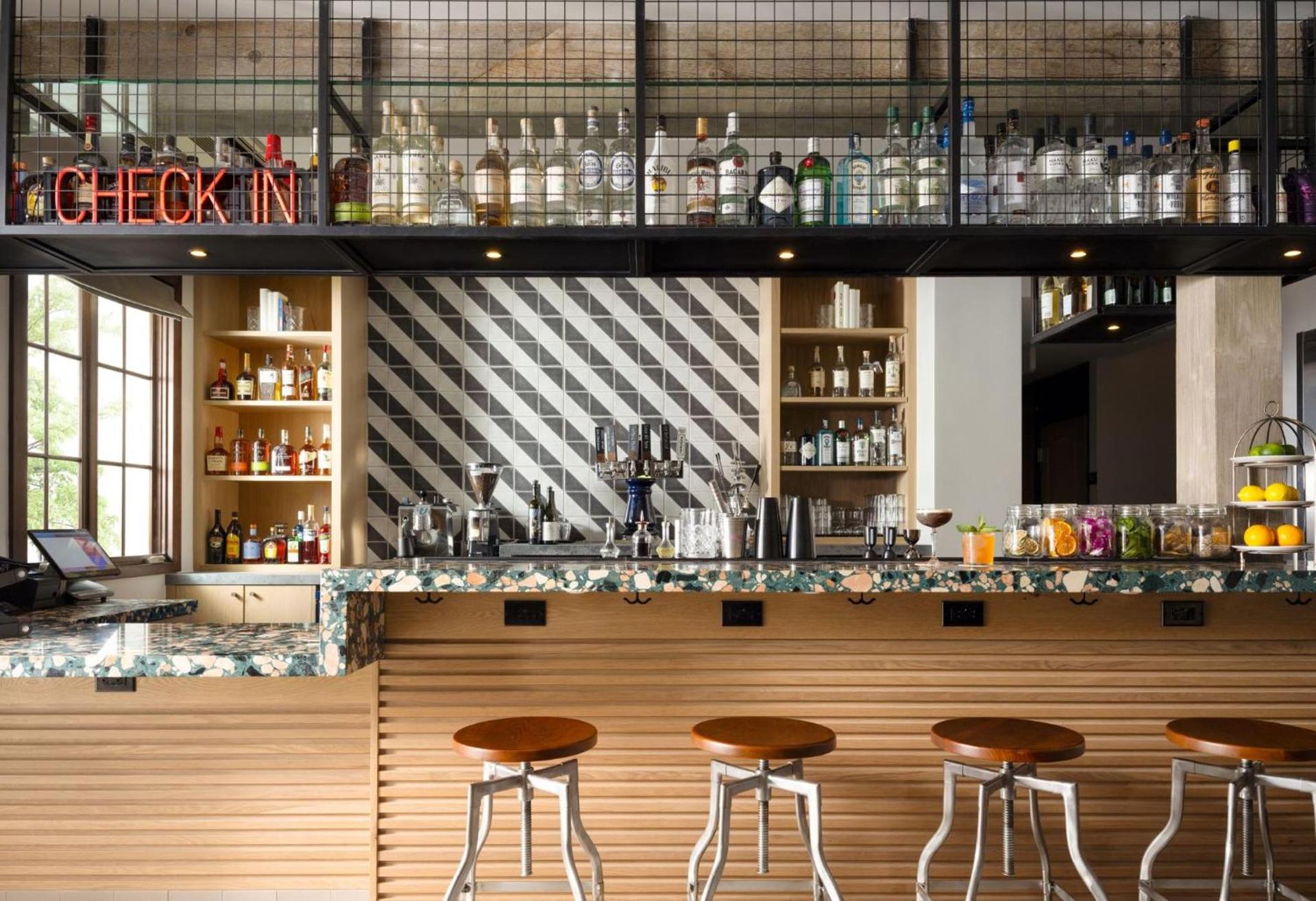 Moxy Santa Barbara photo 4