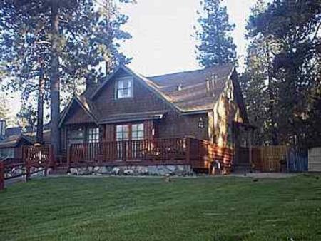 Golden Bear Cottages photo 20