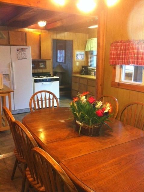 Golden Bear Cottages photo 30