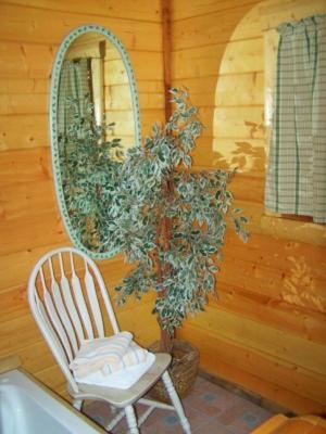 Golden Bear Cottages photo 52