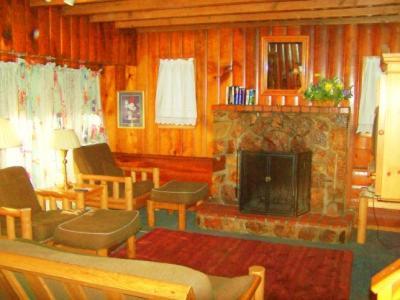 Golden Bear Cottages photo 57