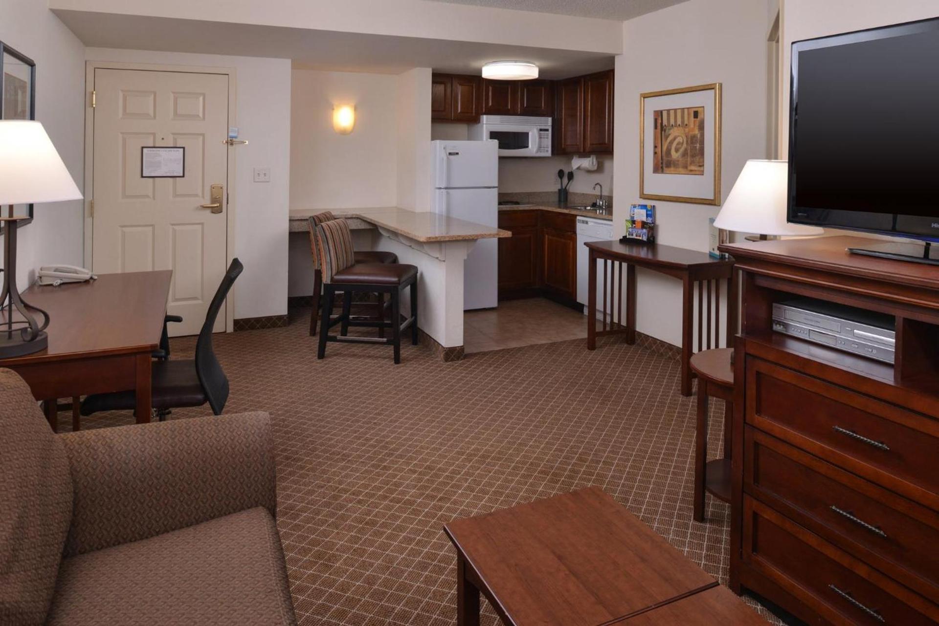 Staybridge Suites Indianapolis-Airport by IHG photo 71