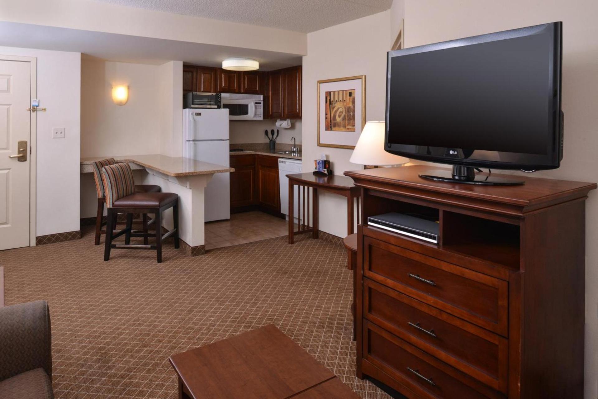Staybridge Suites Indianapolis-Airport by IHG photo 60