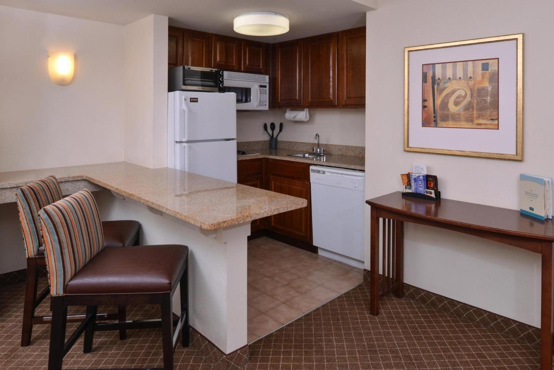 Staybridge Suites Indianapolis-Airport by IHG photo 73
