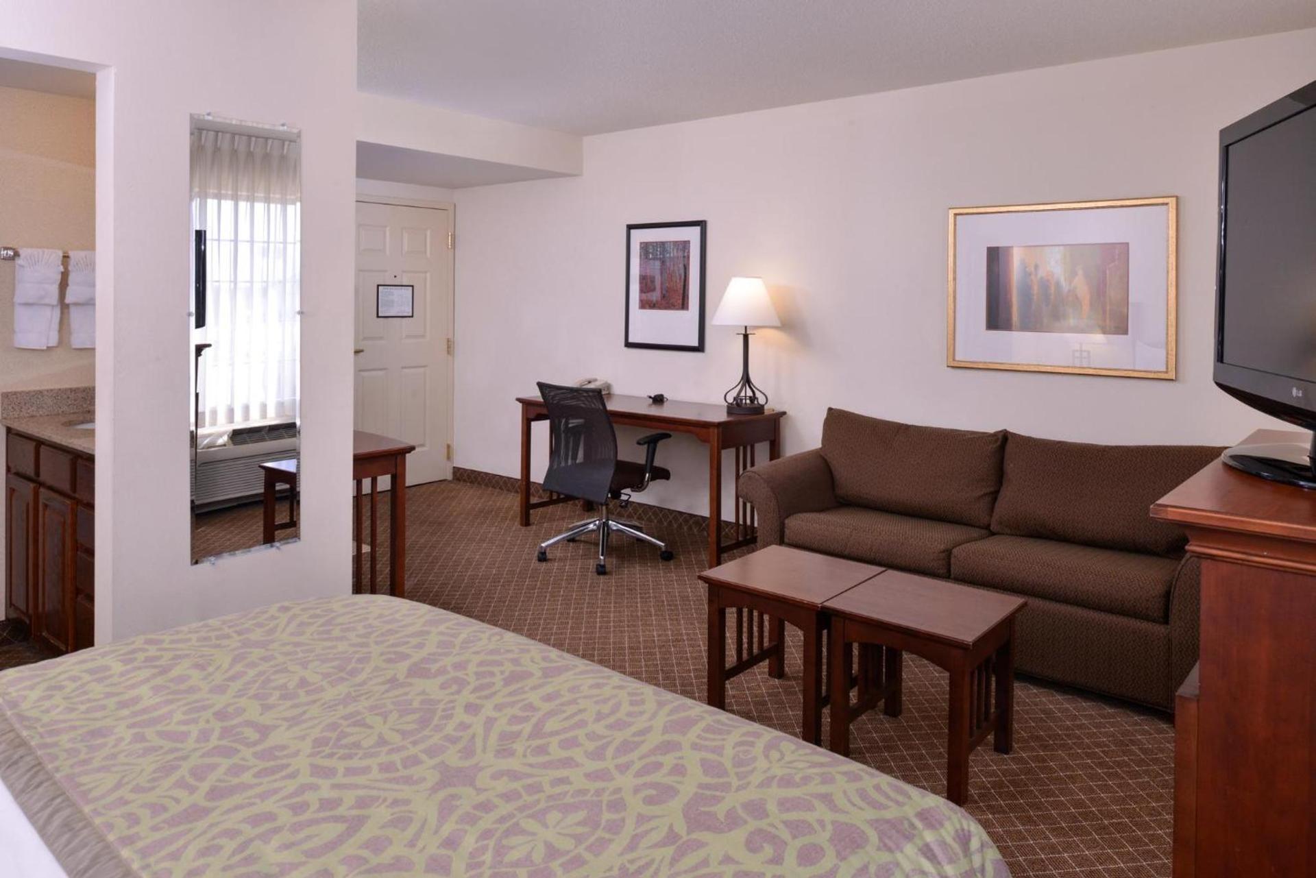 Staybridge Suites Indianapolis-Airport by IHG photo 61