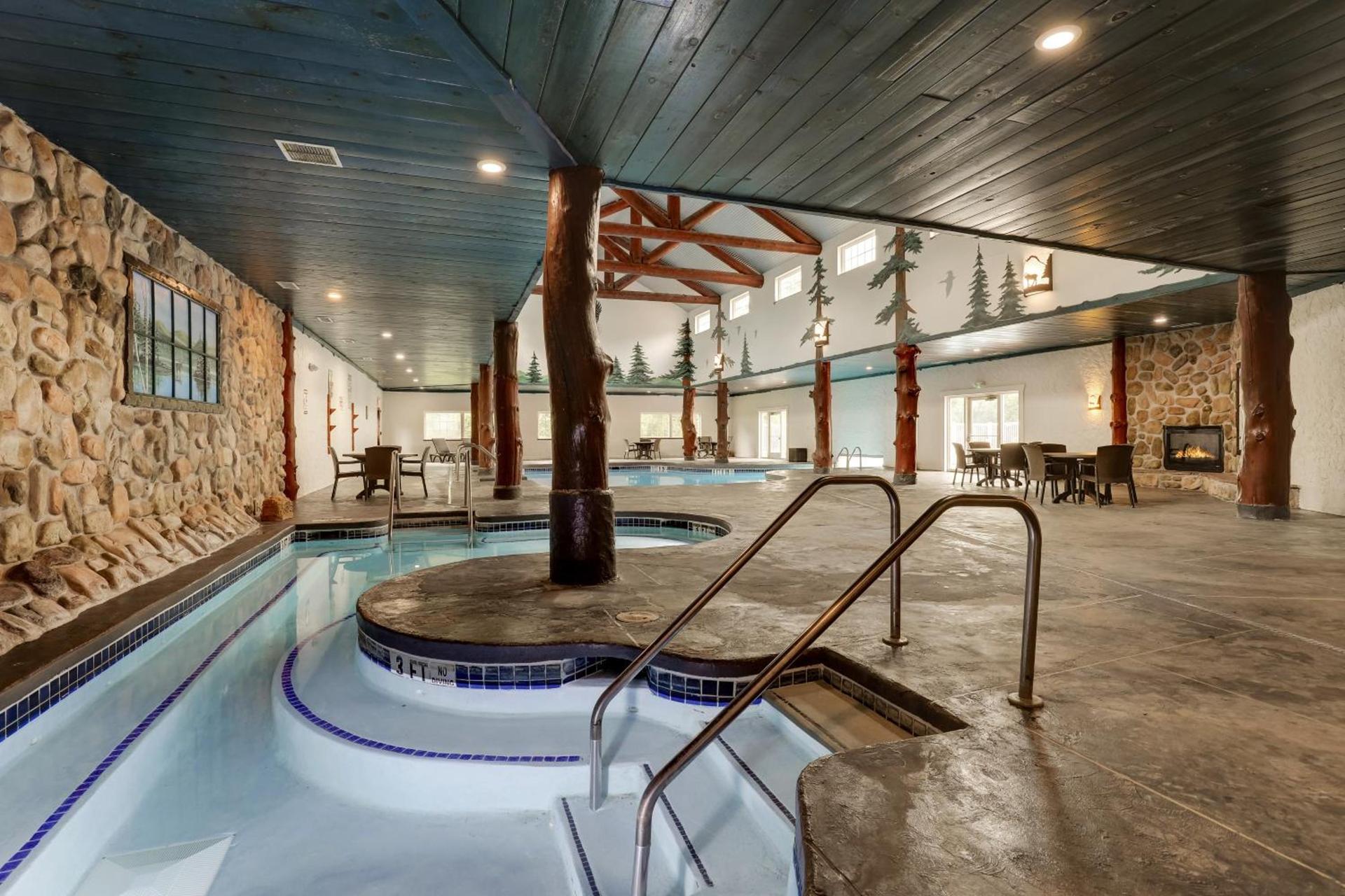 Stoney Creek Hotel La Crosse - Onalaska photo 6
