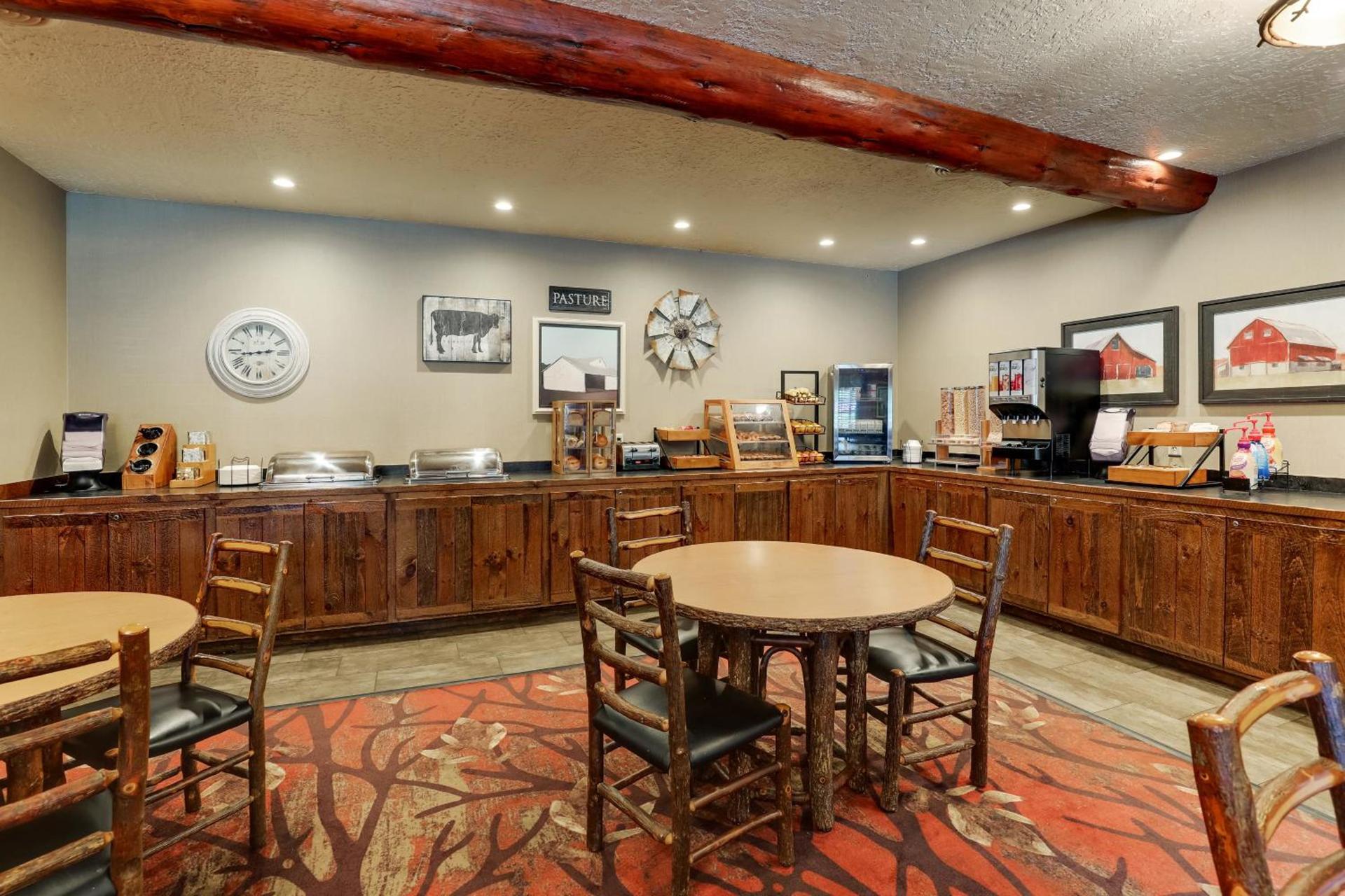 Stoney Creek Hotel La Crosse - Onalaska photo 17