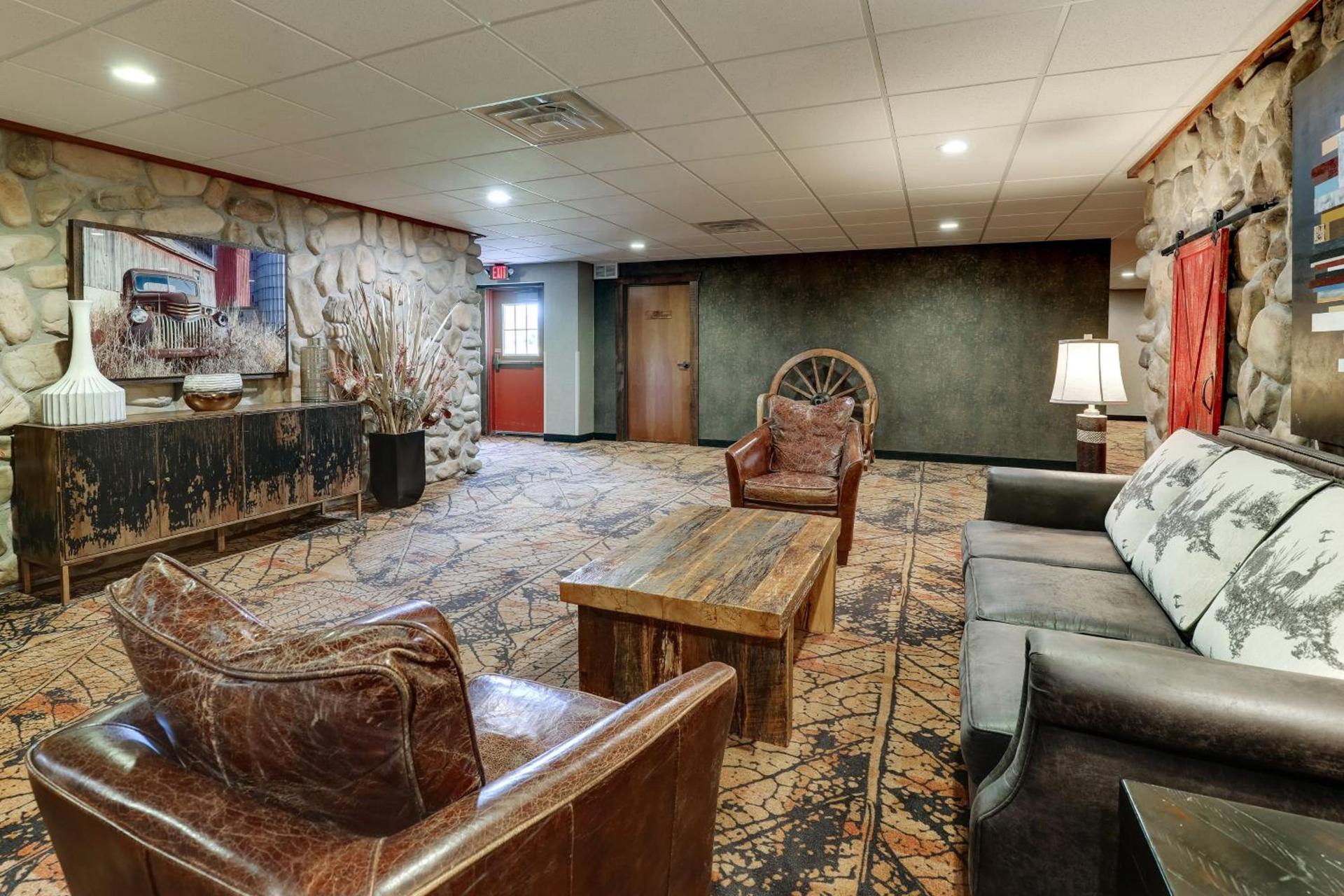 Stoney Creek Hotel La Crosse - Onalaska photo 14