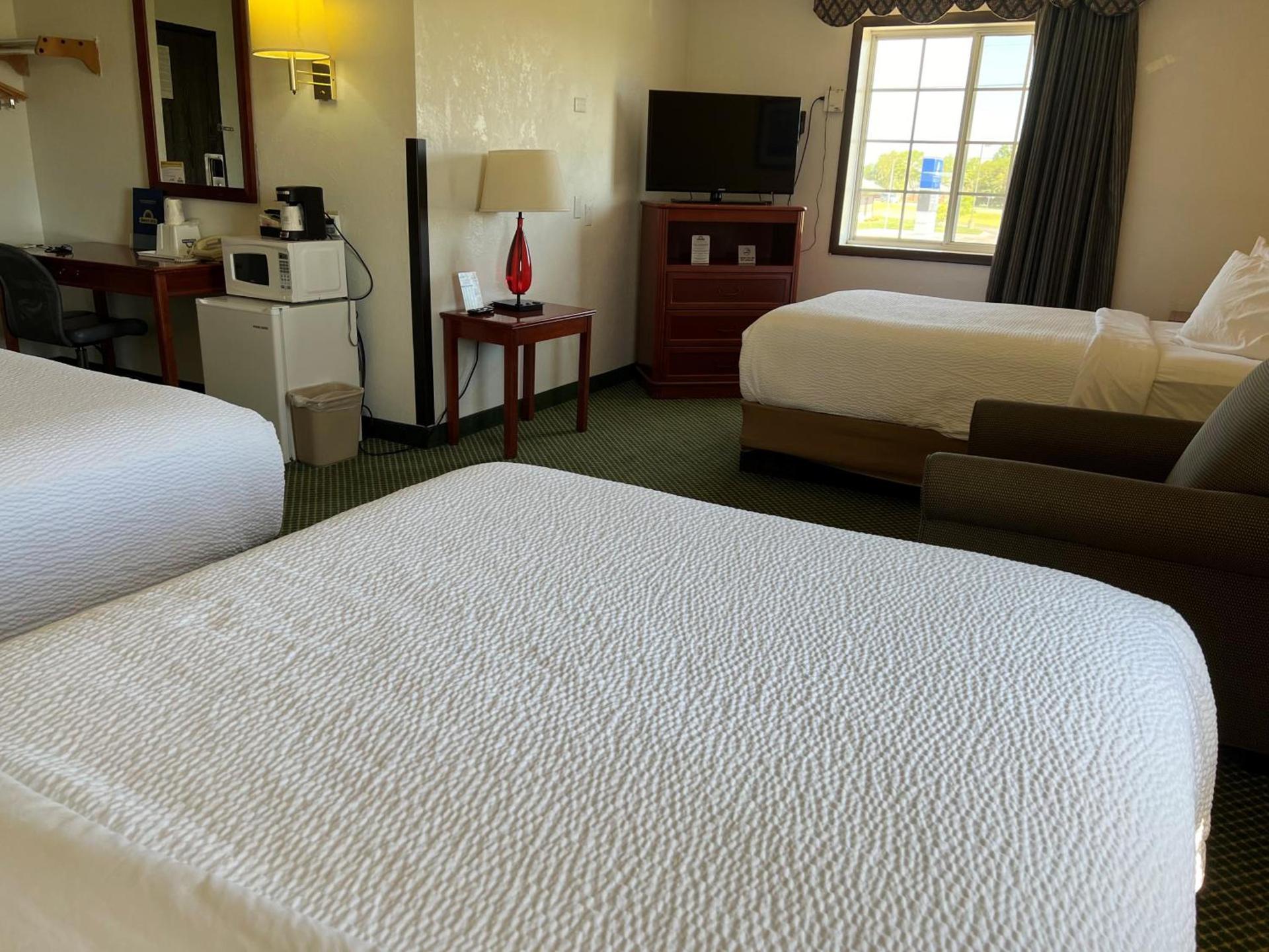 Days Inn by Wyndham Great Bend photo 3