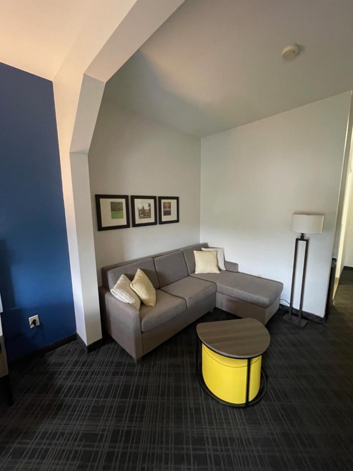 Comfort Suites Crossville photo 28