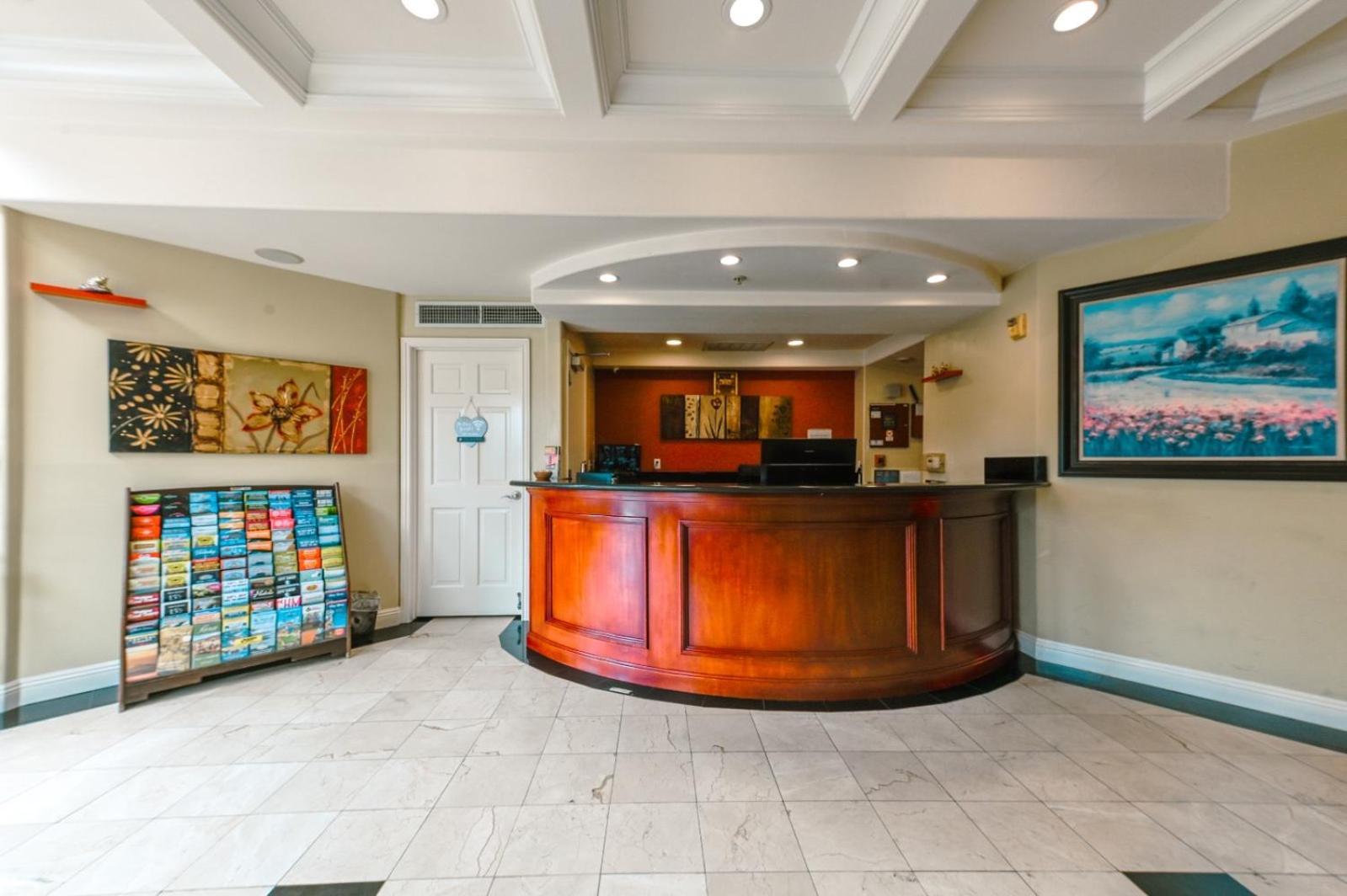Gateway Inn and Suites San Francisco SFO Airport photo 11