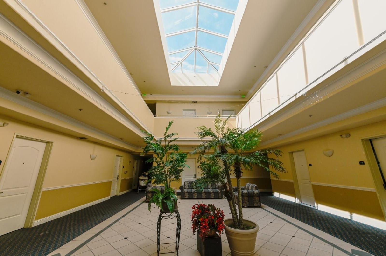 Gateway Inn and Suites San Francisco SFO Airport photo 24