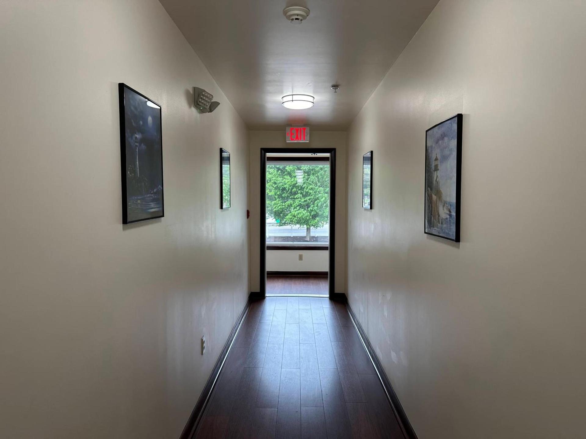USA Inn photo 7