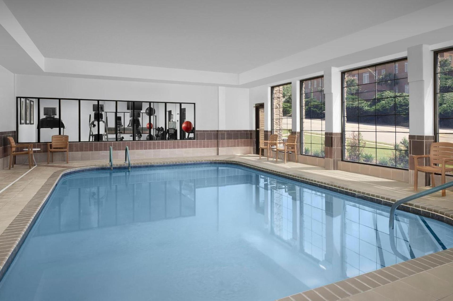 Staybridge Suites Columbia by IHG photo 25