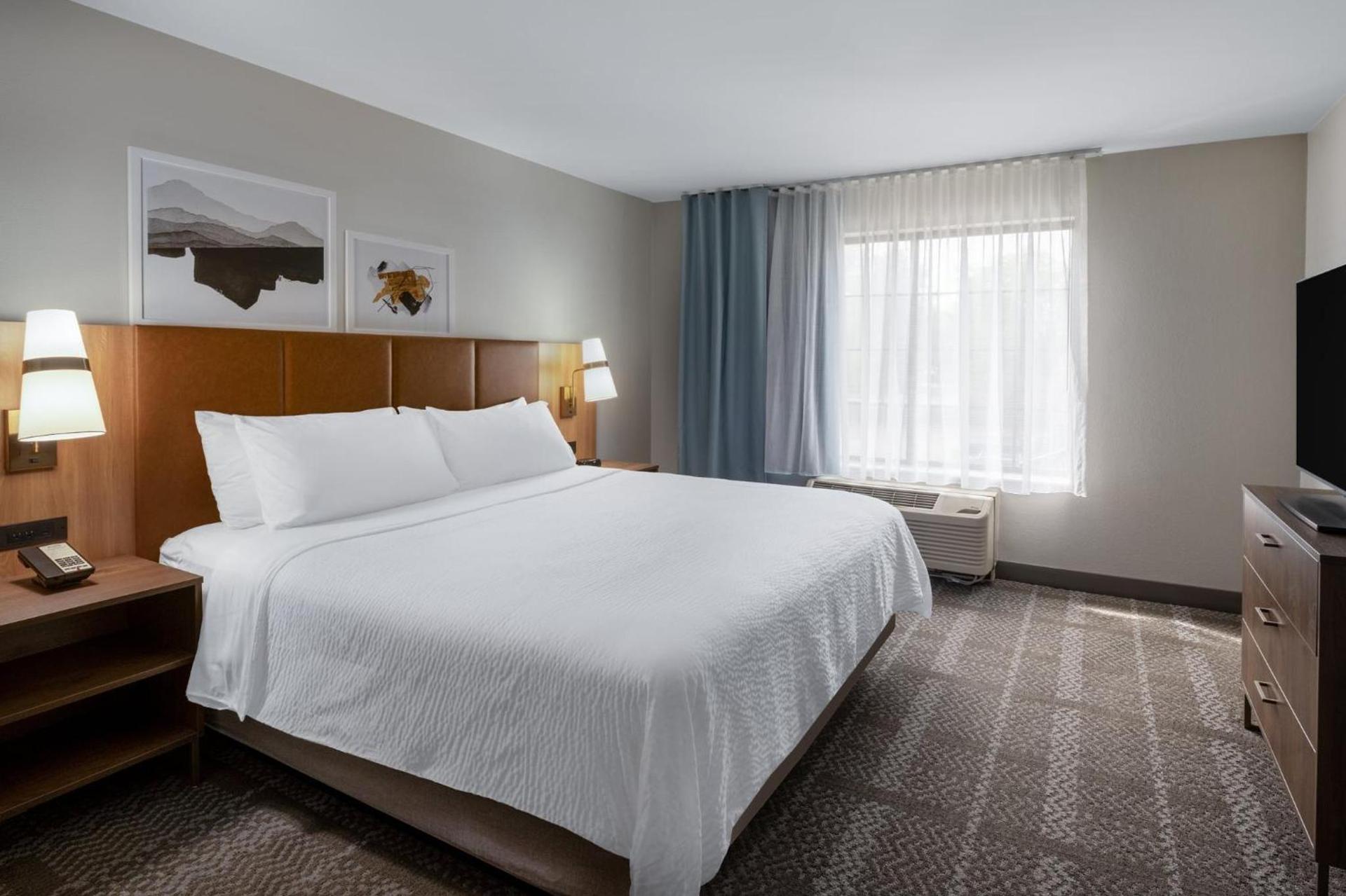 Staybridge Suites West Des Moines by IHG photo 27