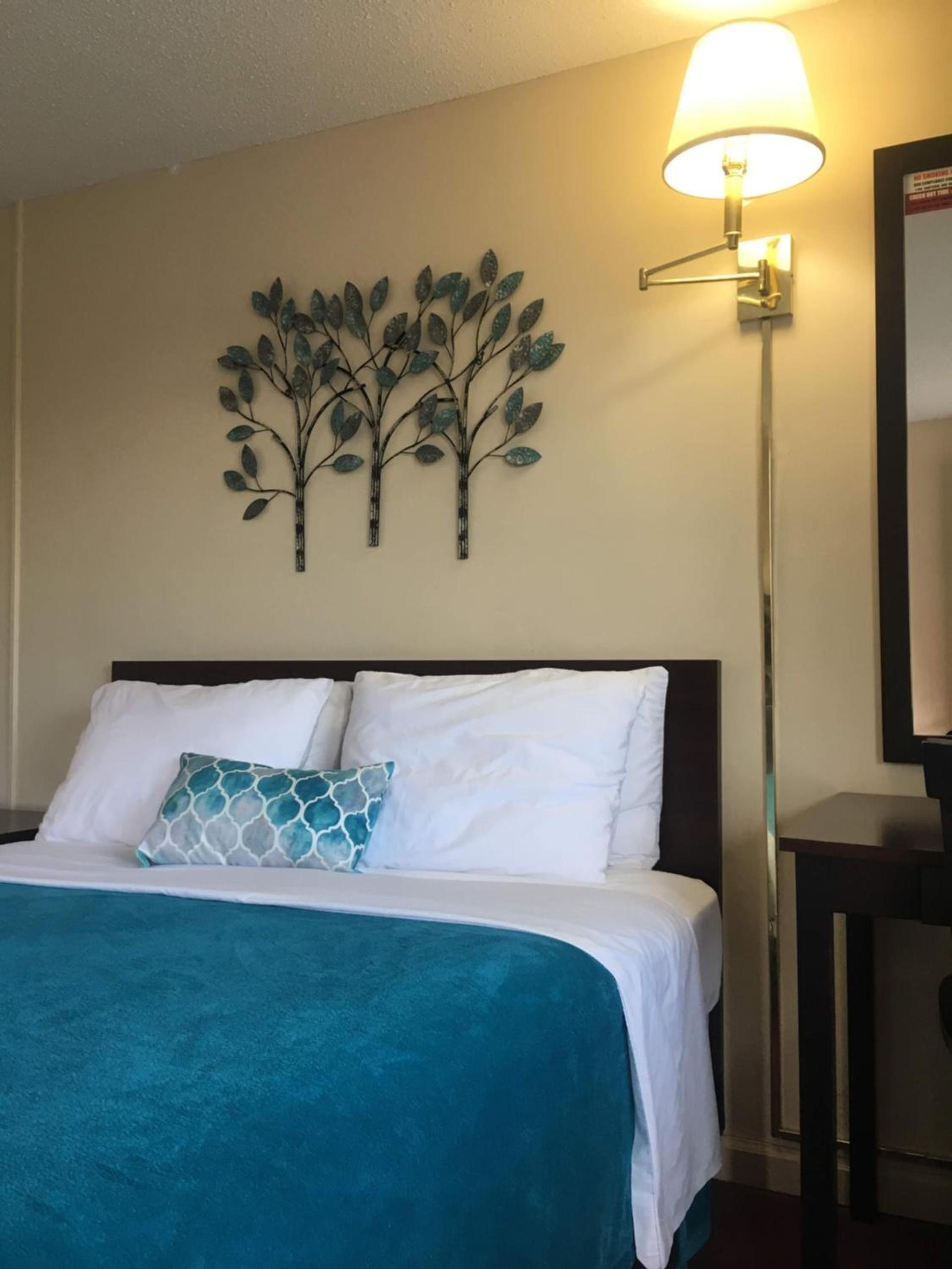Swiss Cottage Inn photo 23