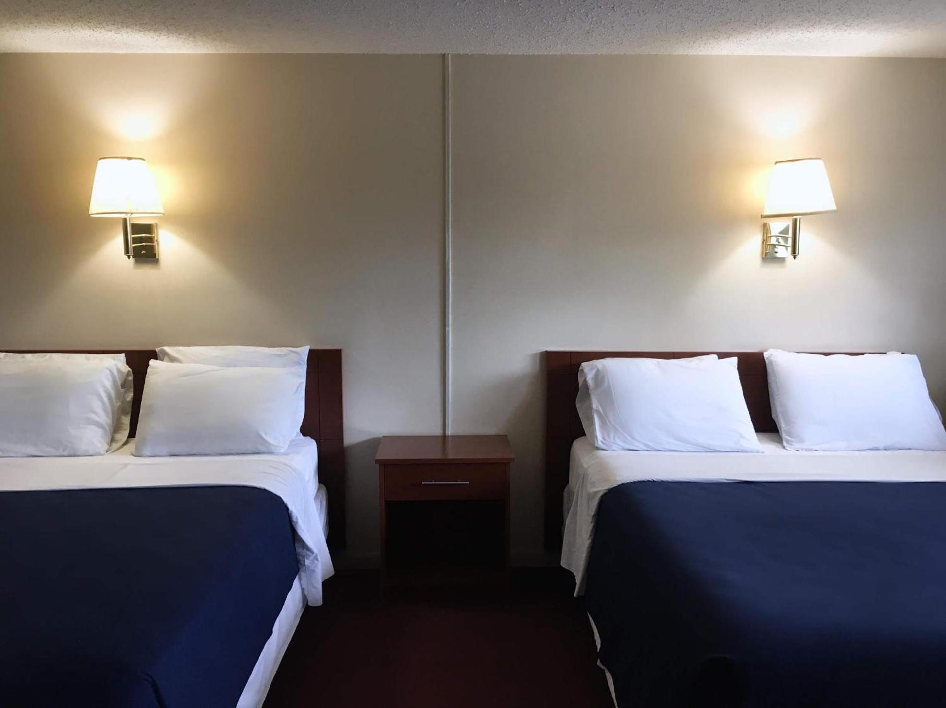 Swiss Cottage Inn photo 16
