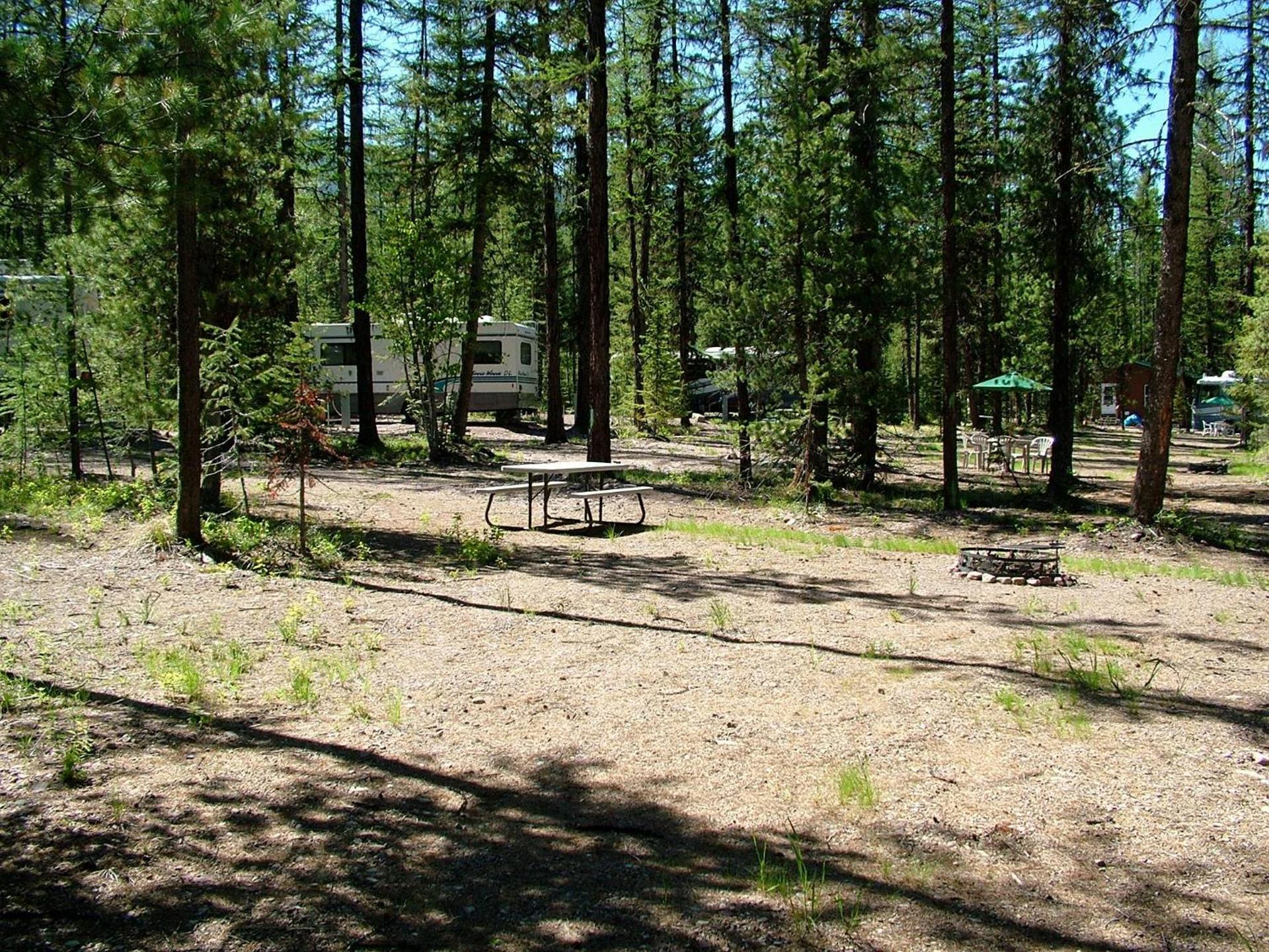 Glacier Haven Inn photo 15