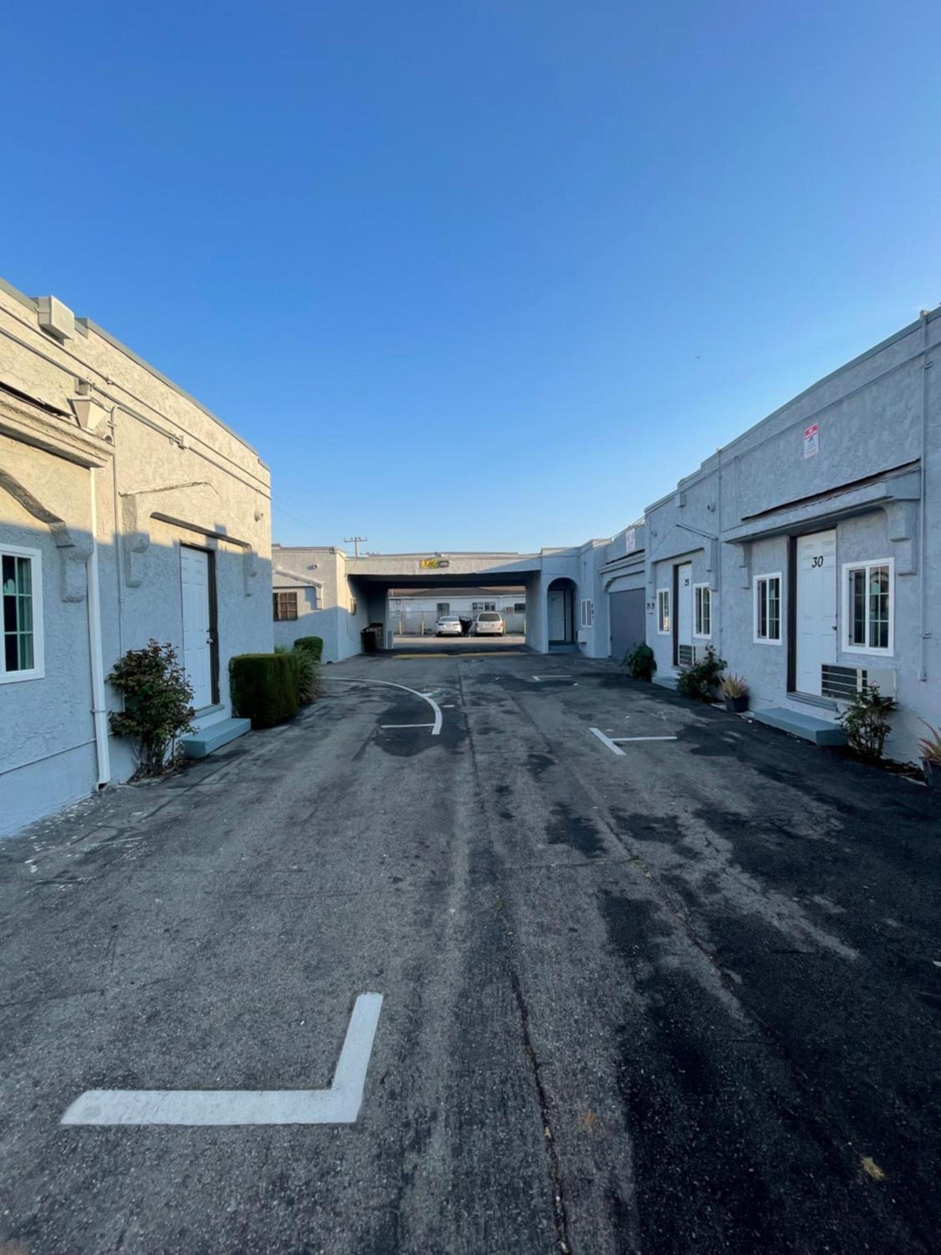 Monterey Motel photo 6