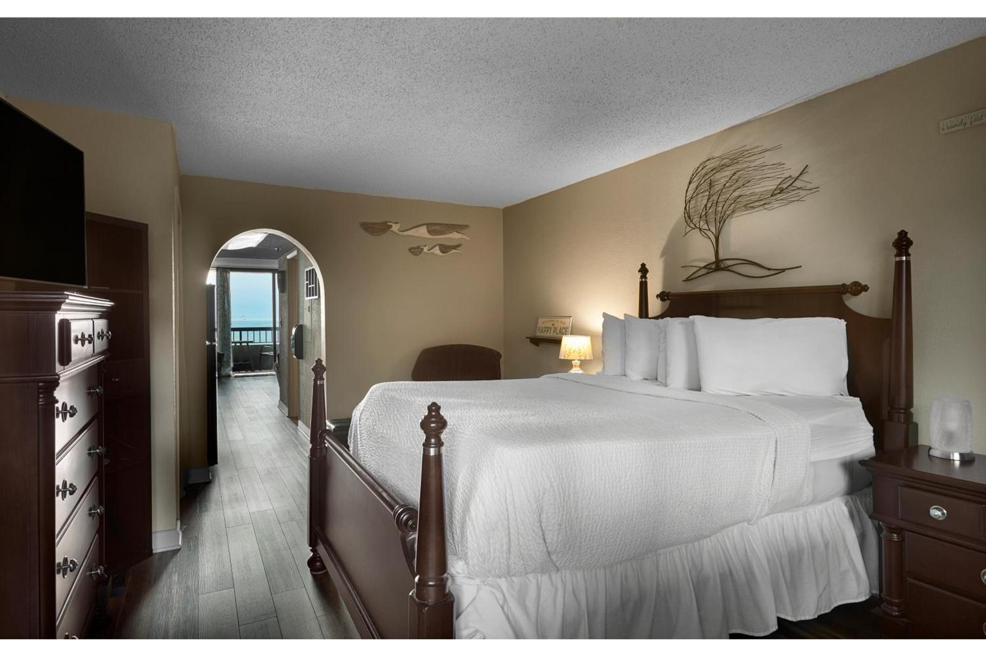 Compass Cove photo 24