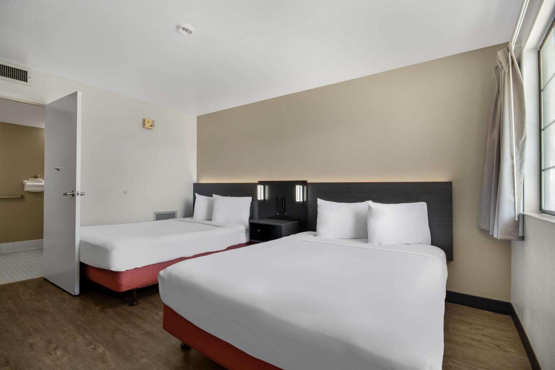 Motel 6-Lompoc, CA photo 8