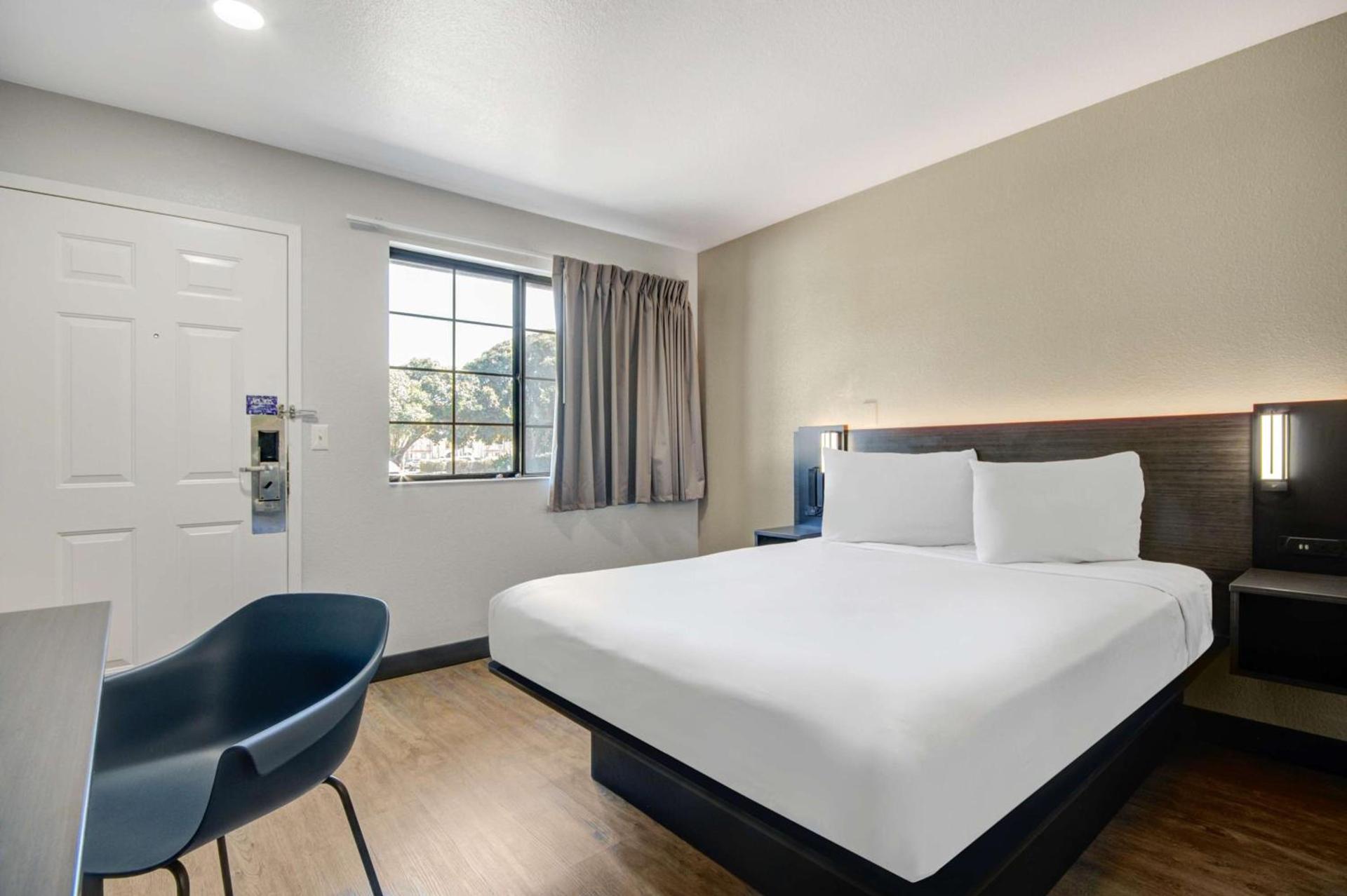 Motel 6-Lompoc, CA photo 20