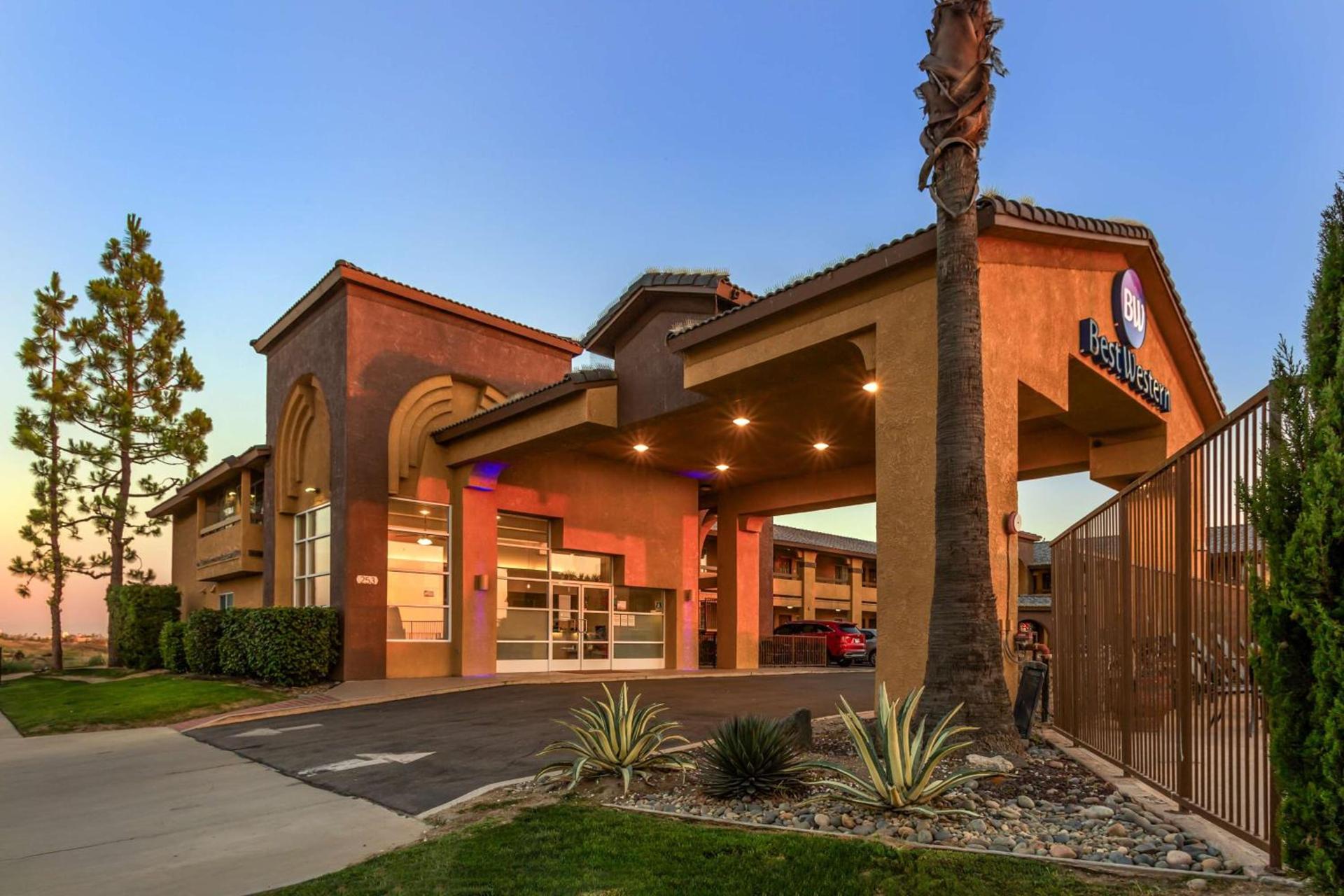 Best Western Heritage Inn photo 1