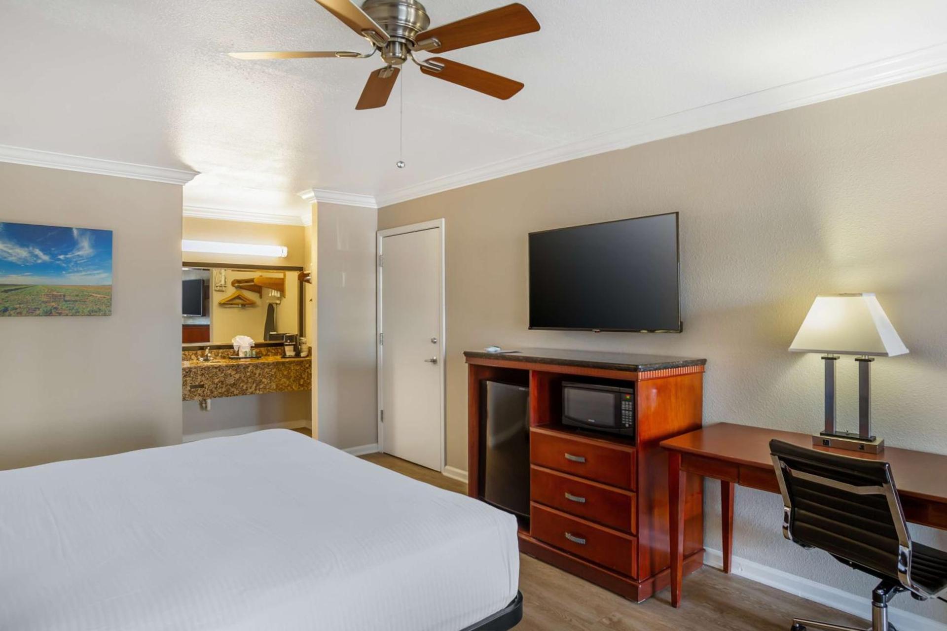 Best Western Heritage Inn photo 12