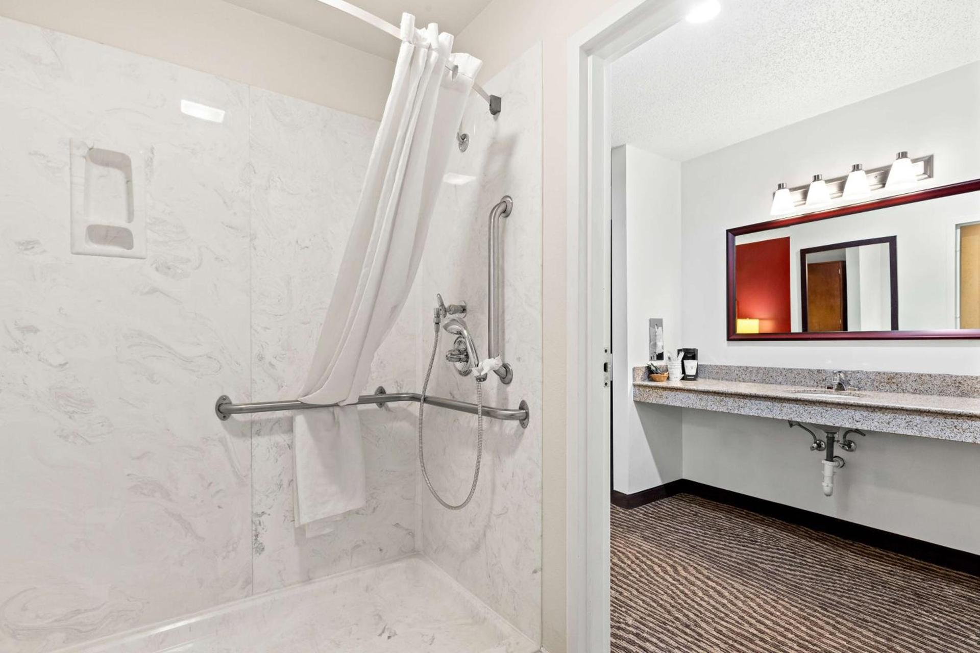 Best Western Okmulgee photo 23