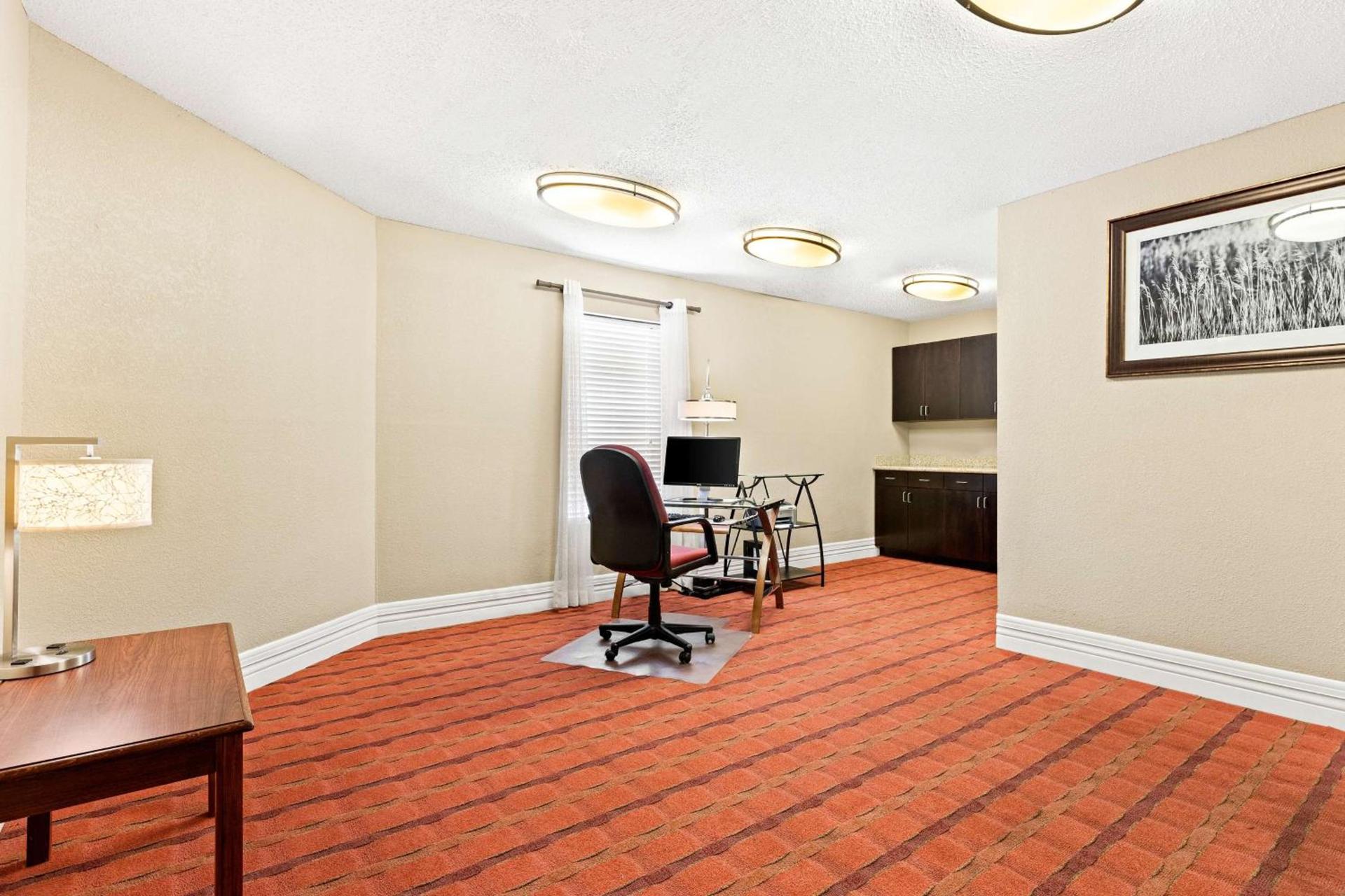Best Western Okmulgee photo 25