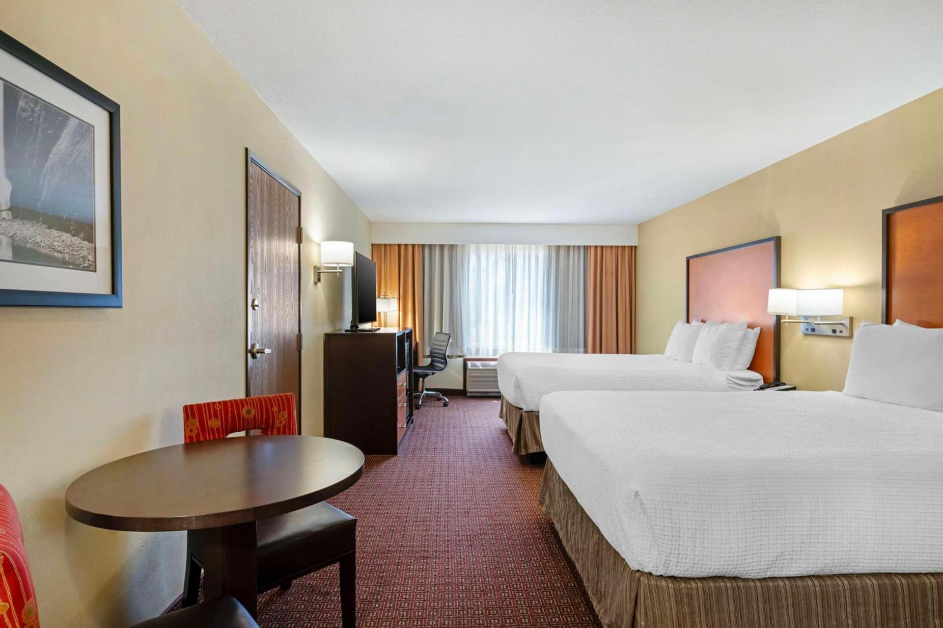 Best Western Cascade Inn & Suites photo 14