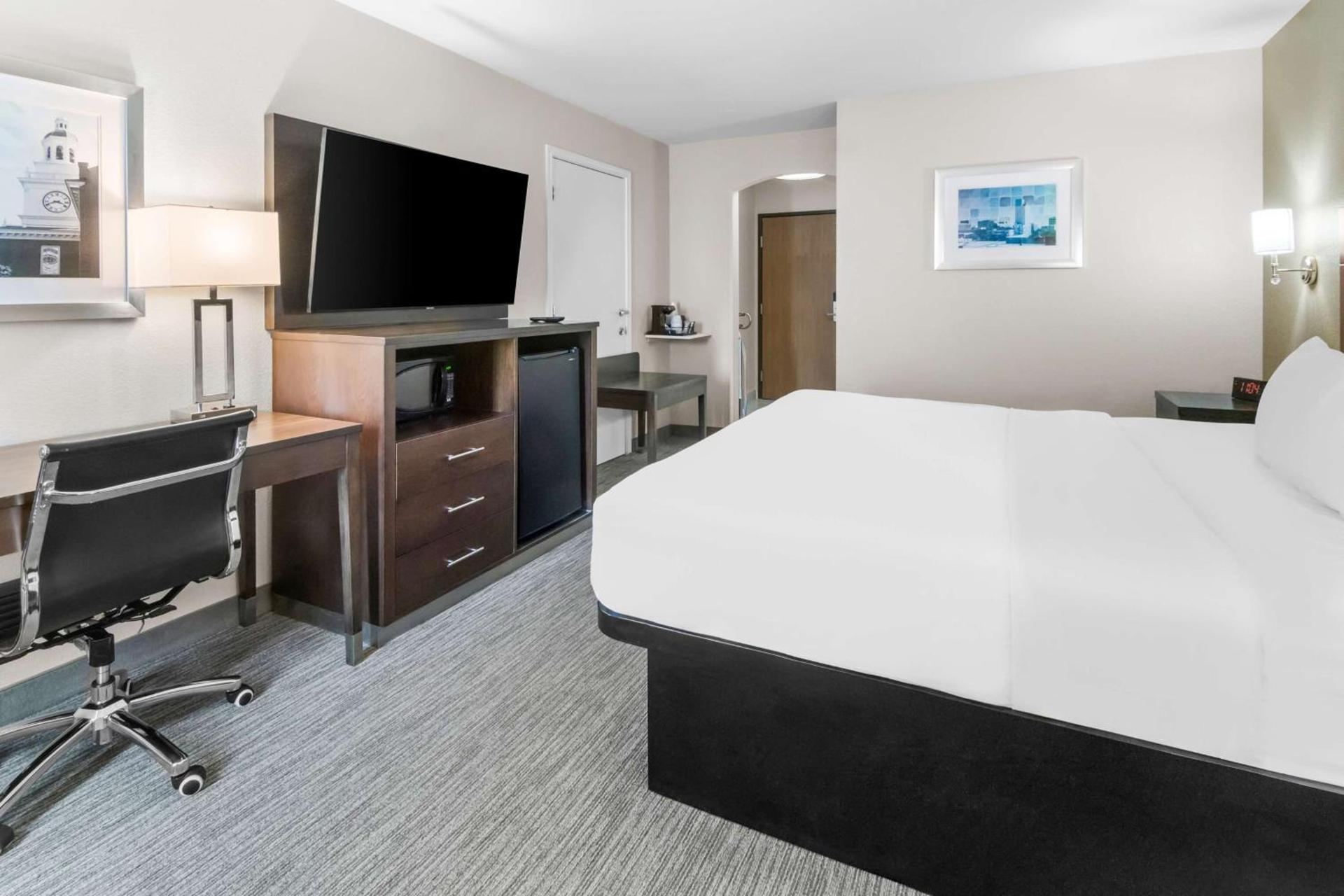 Best Western Abilene Inn & Suites photo 2
