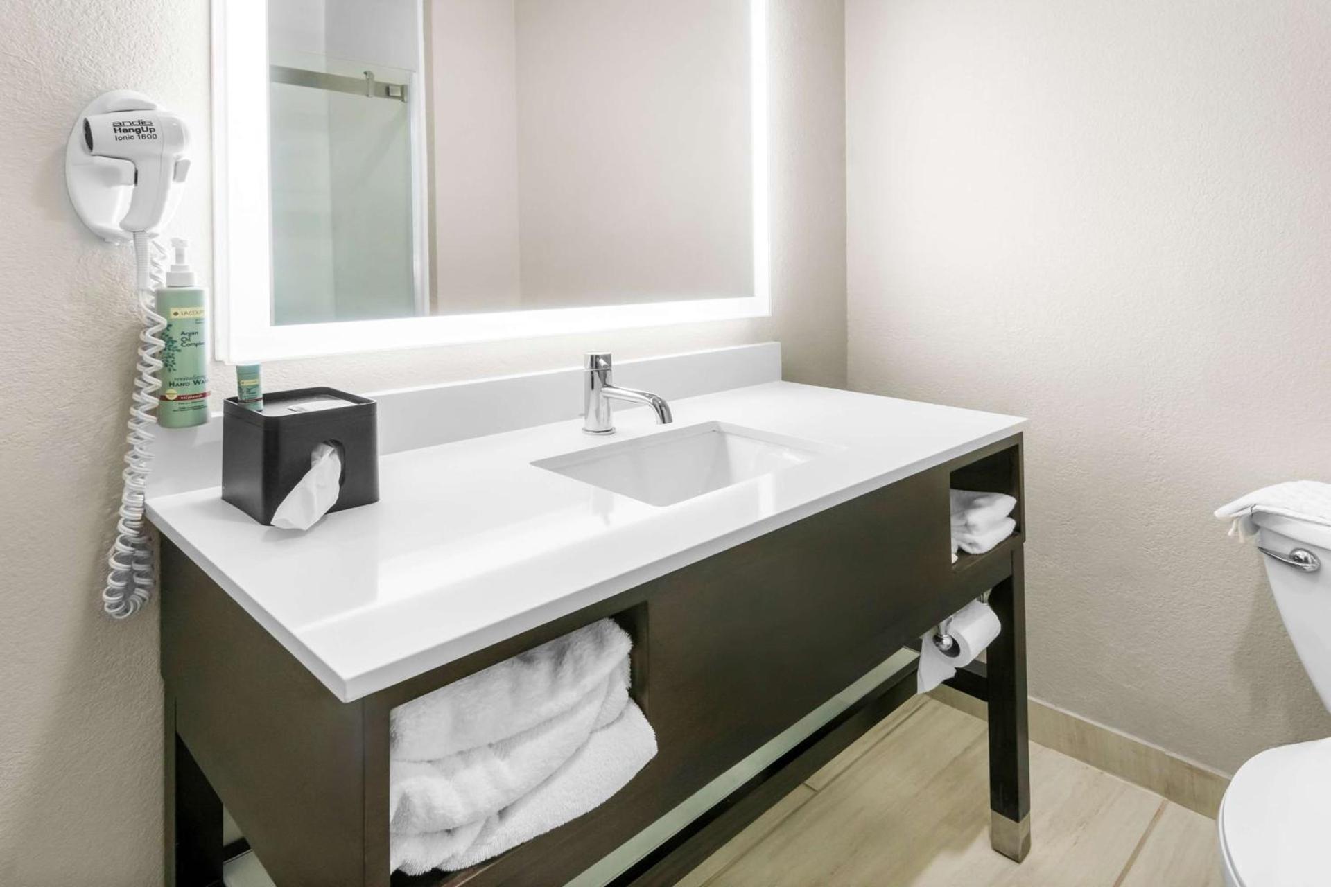 Best Western Abilene Inn & Suites photo 8