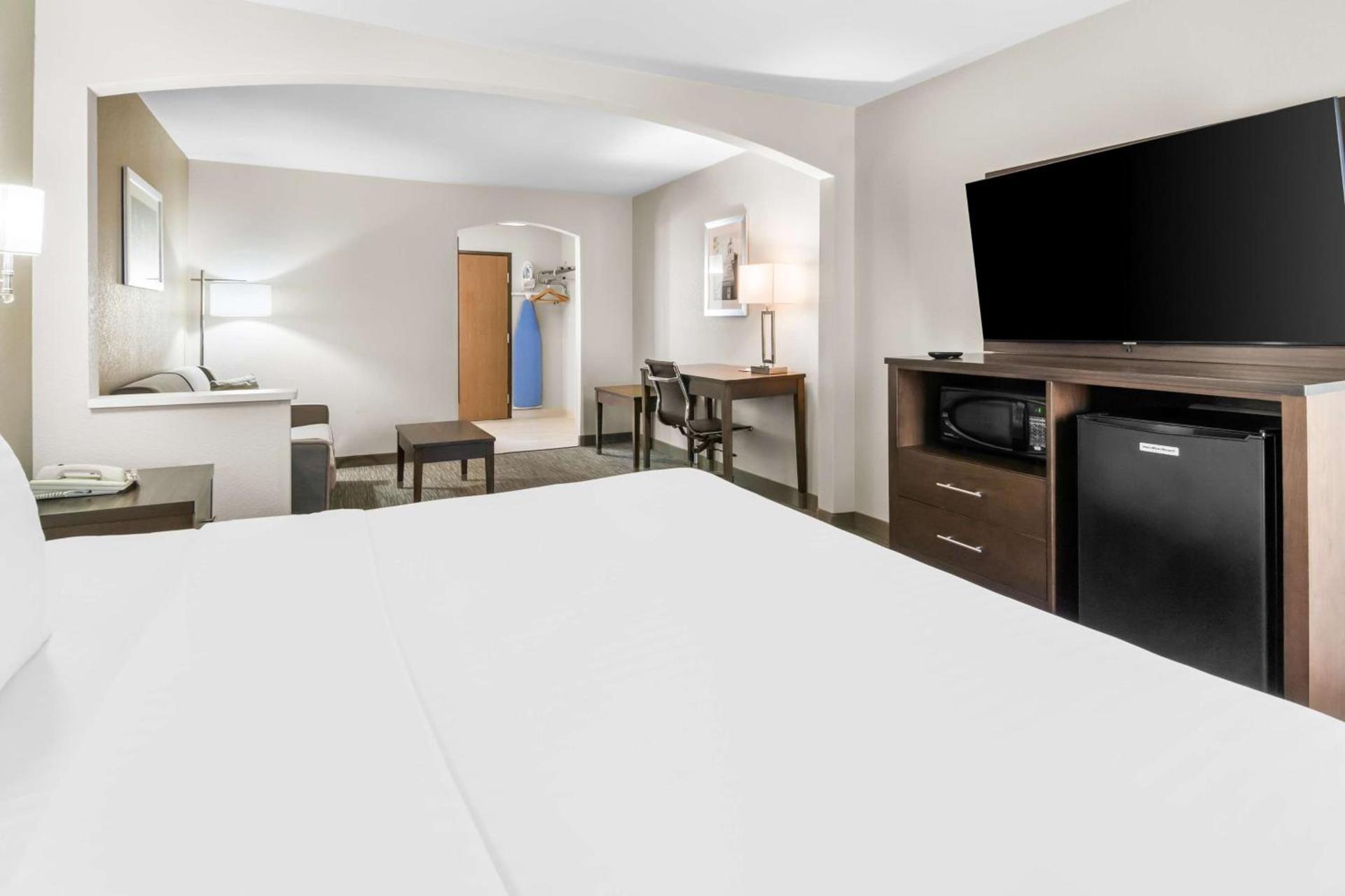 Best Western Abilene Inn & Suites photo 11