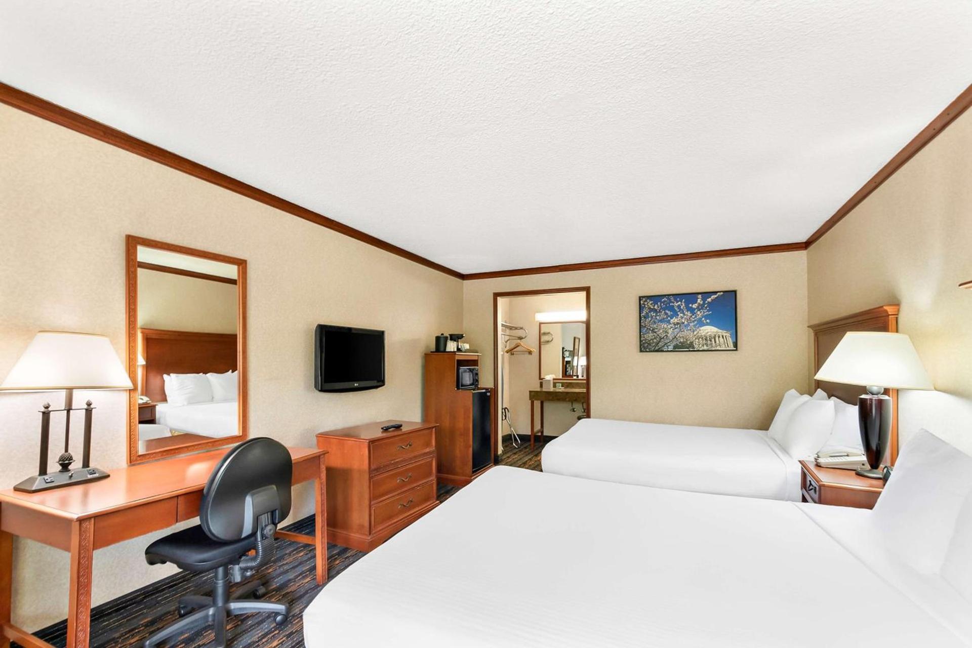 Best Western Fairfax City photo 5